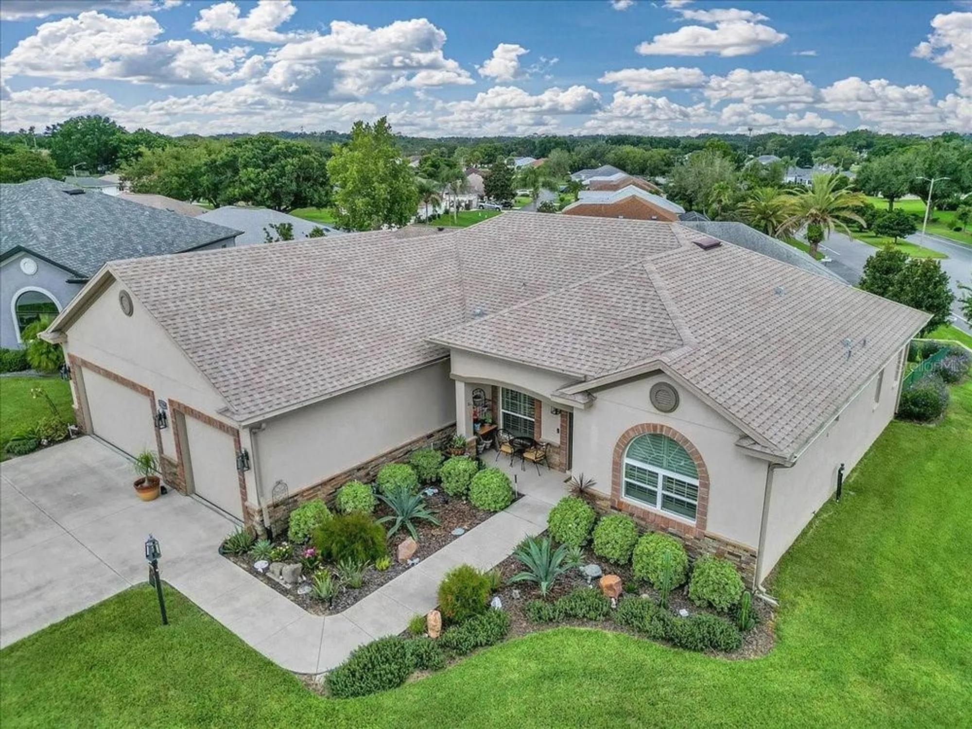 Property Slideshow image 4 of 49 | 17354 se 112th court rd, Summerfield, FL, 34491