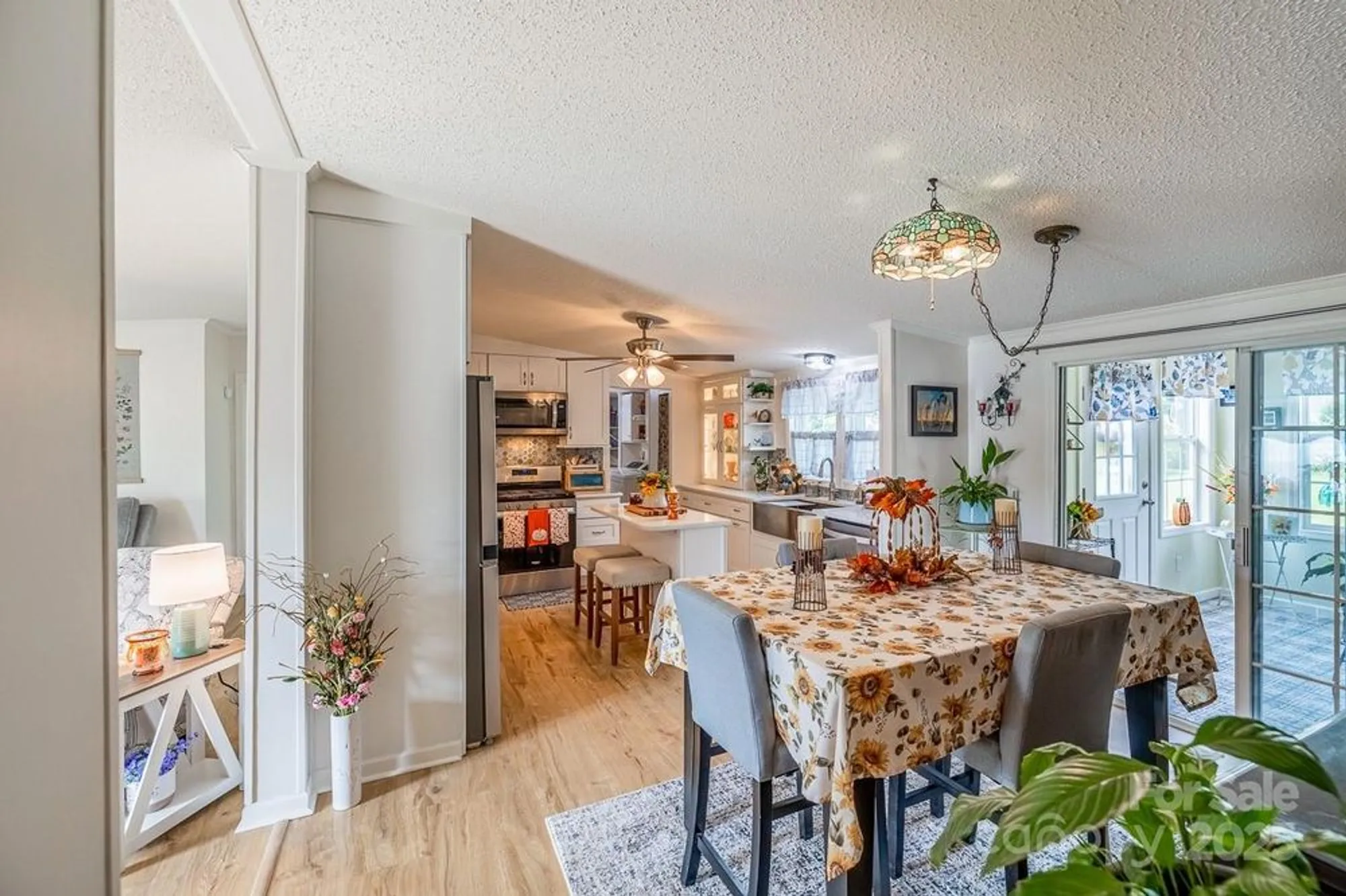 Property Slideshow image 12 of 43 | 445 riverwind dr, Hendersonville, NC, 28739