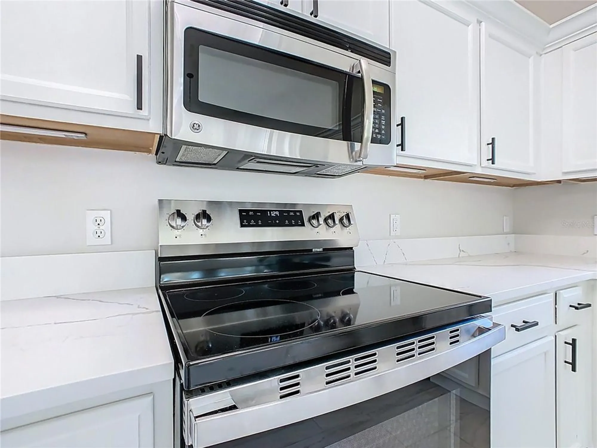 Property Slideshow image 17 of 81 | 531 barcelona dr, Poinciana, FL, 34759