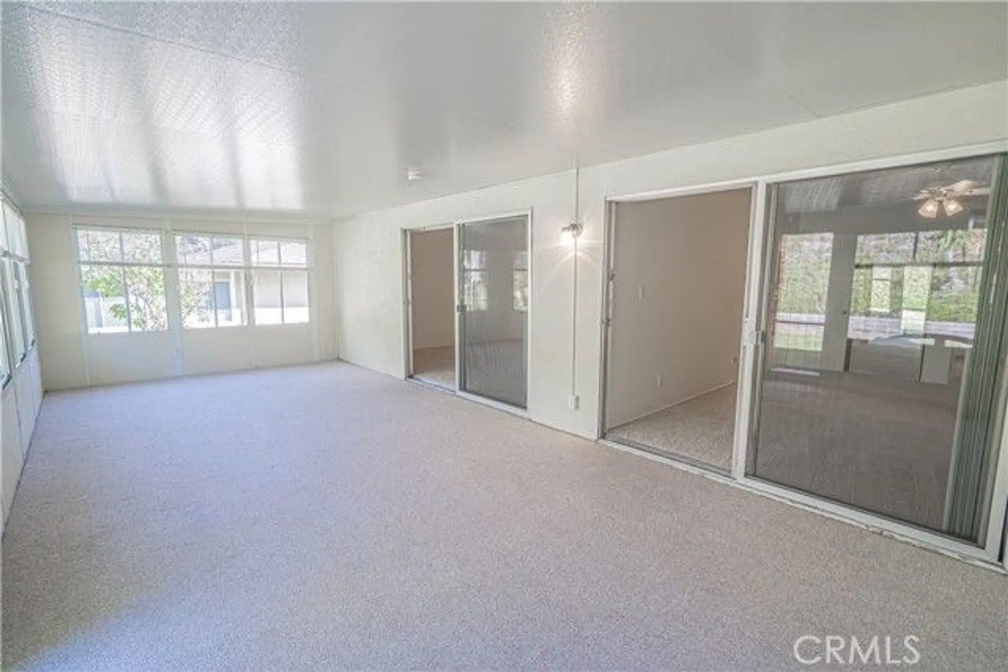 Property Slideshow image 29 of 51 | 19433 oak crossing rd, Newhall, CA, 91321