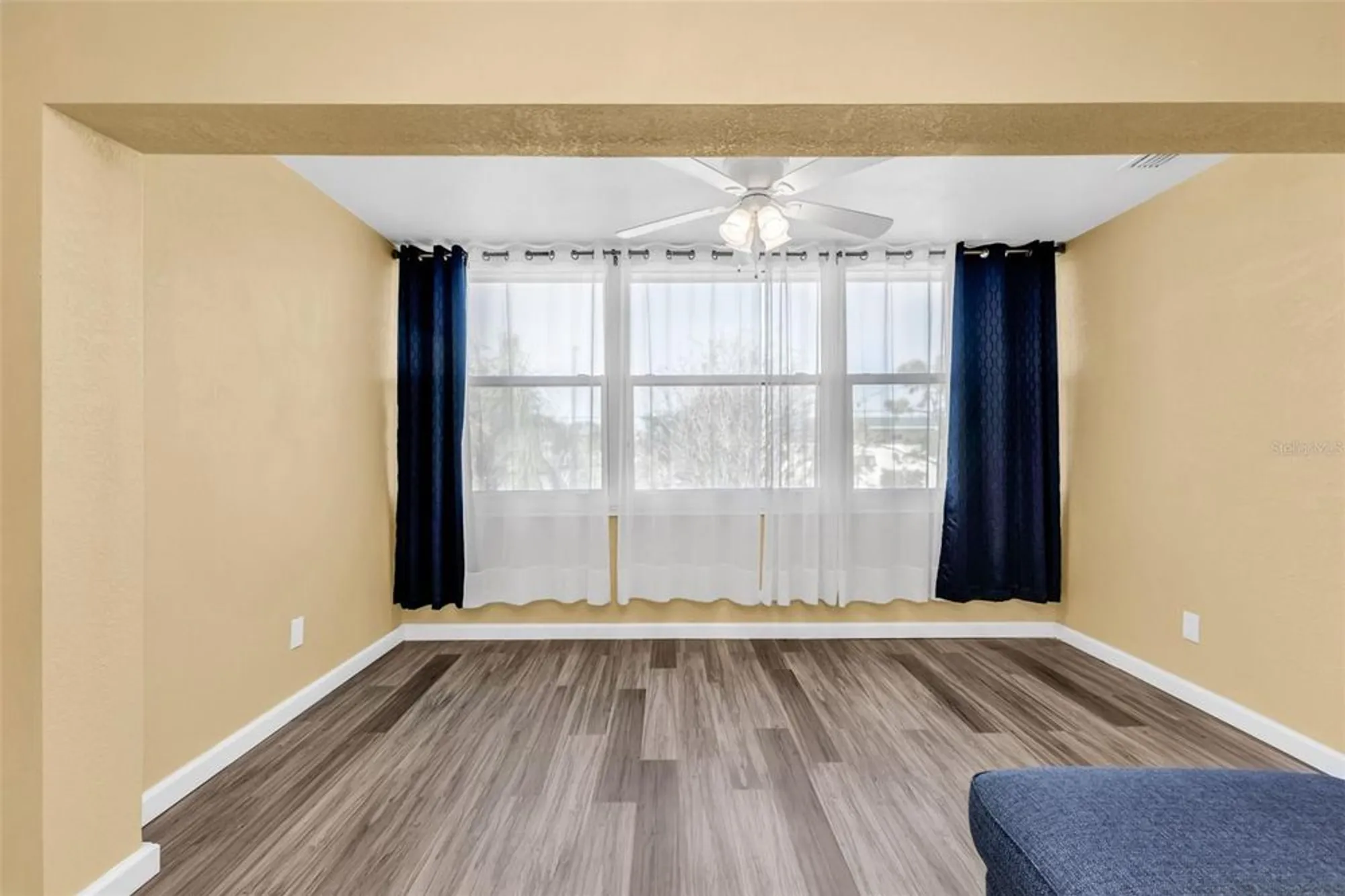 Property Slideshow image 8 of 51 | 21267 gertrude ave apt 212, Port Charlotte, FL, 33952