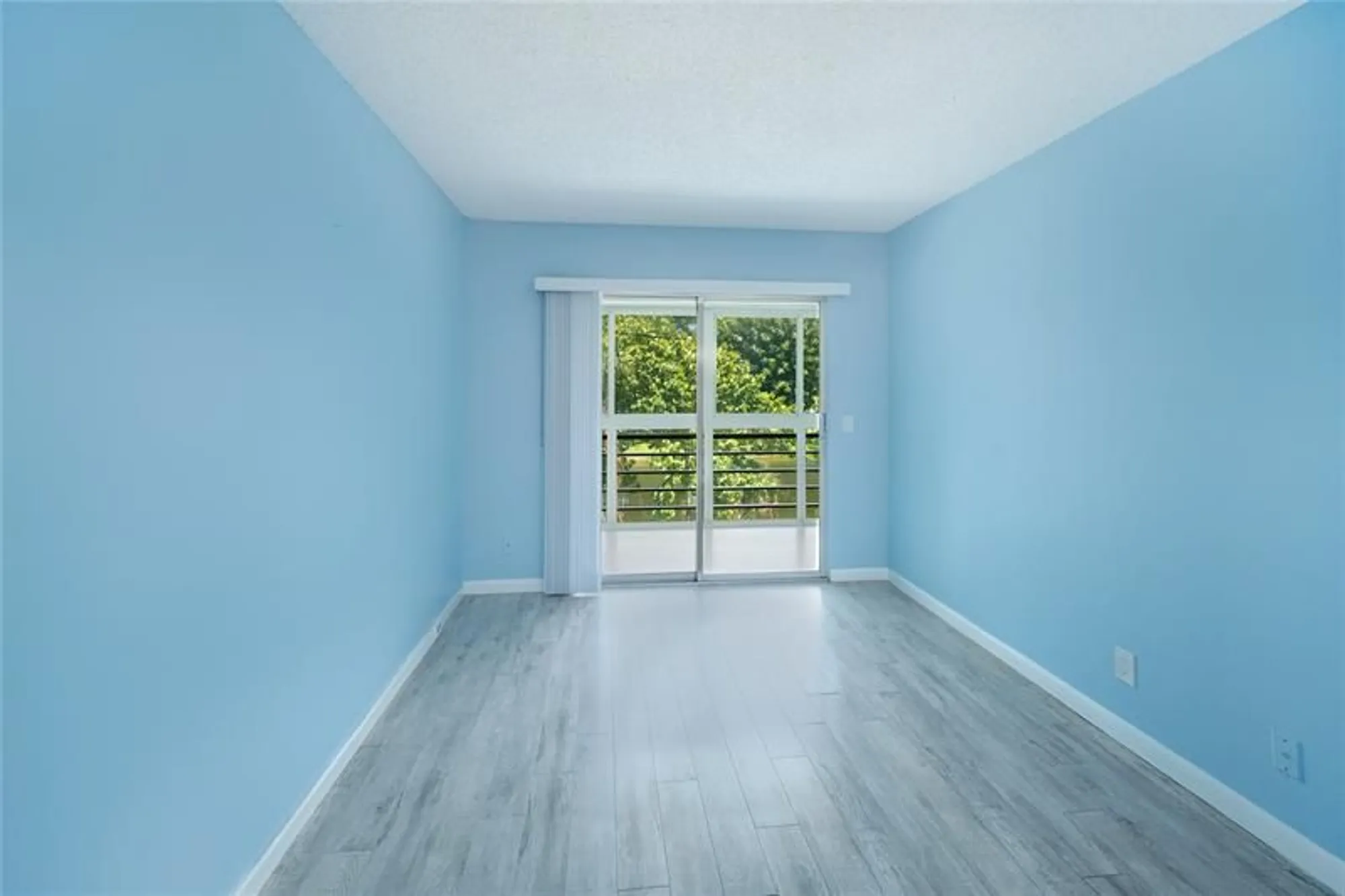 Property Slideshow image 7 of 15 | 199 prescott j # 199, Deerfield Beach, FL, 33442