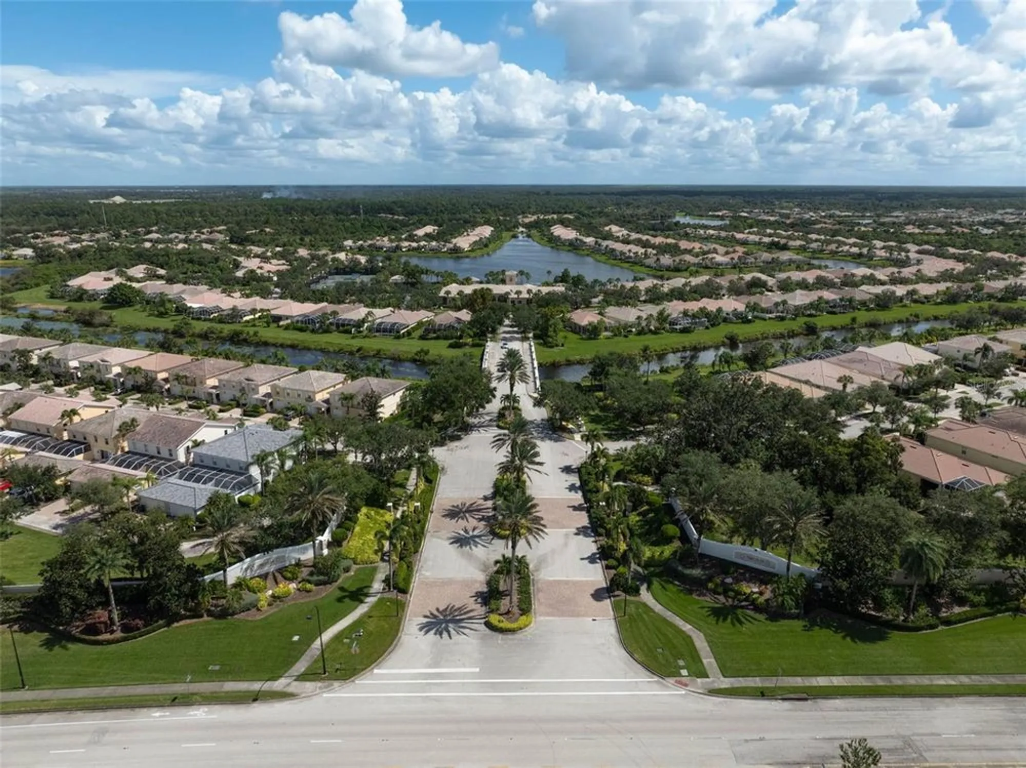 Property Slideshow image 39 of 51 | 1737 burgos dr, Sarasota, FL, 34238