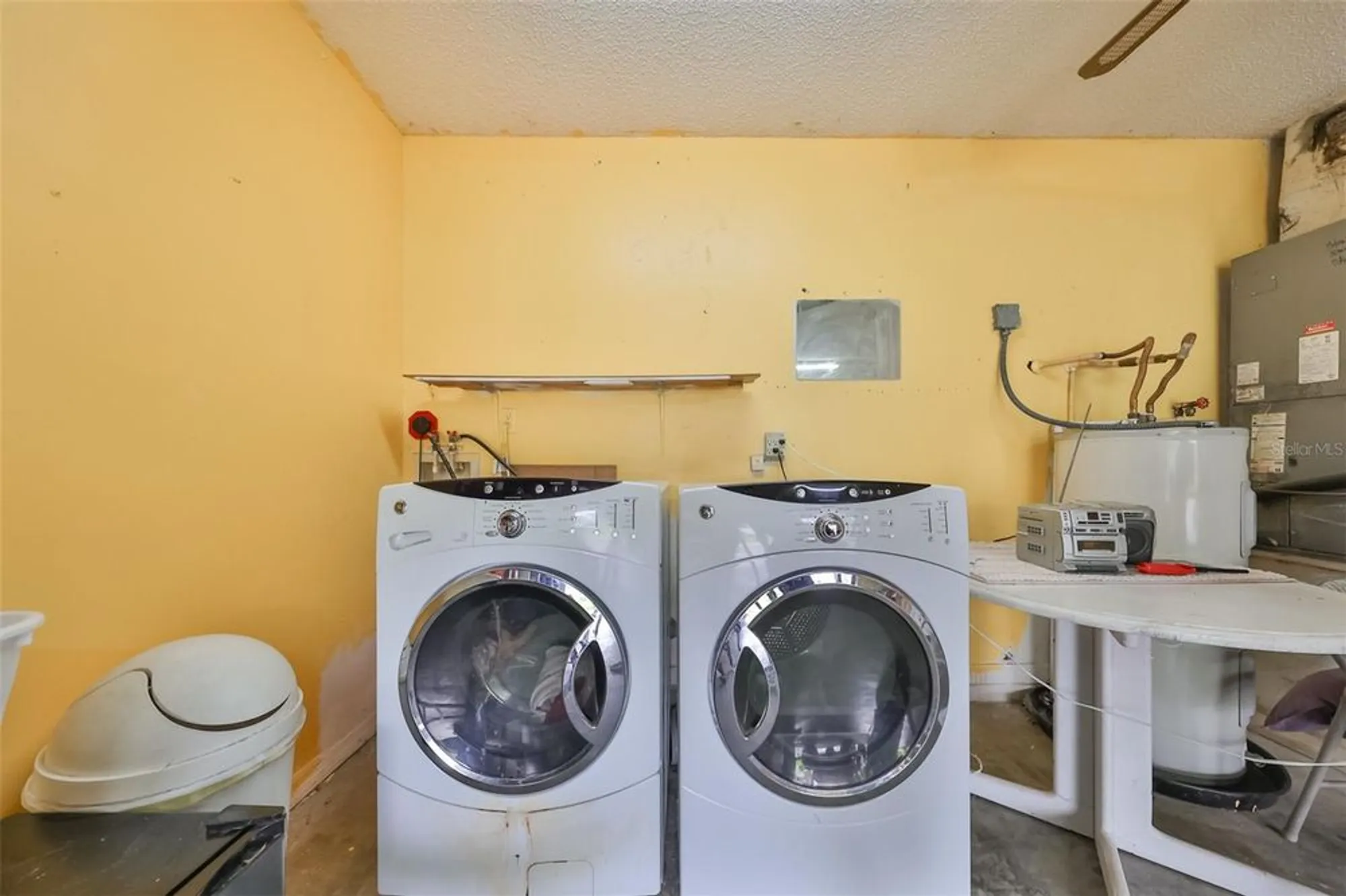 Property Slideshow image 30 of 40 | 1417 langley dr, Sun City Center, FL, 33573