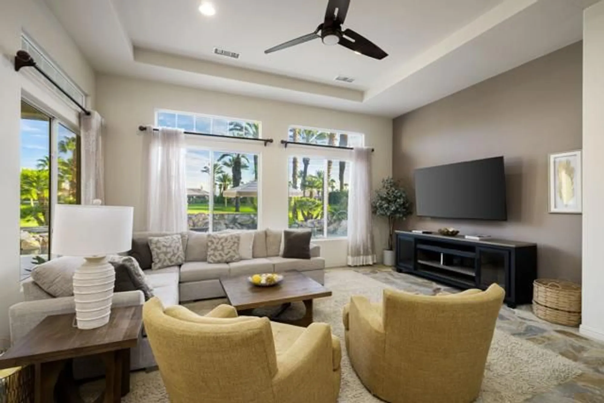 Property Slideshow image 11 of 36 | 81390 golf view dr, La Quinta, CA, 92253
