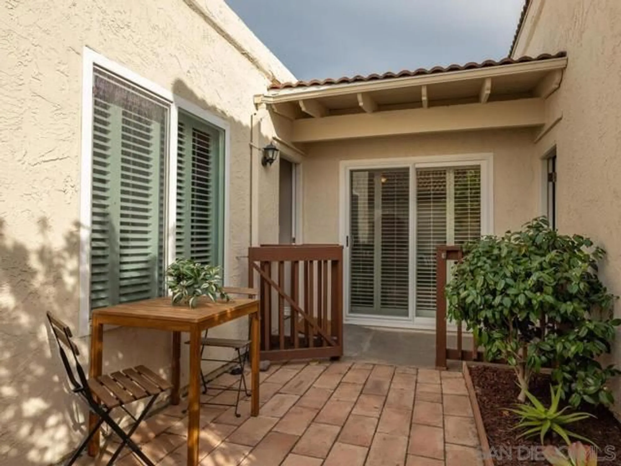 Property Slideshow image 36 of 68 | 12872 circulo dardo, San Diego, CA, 92128
