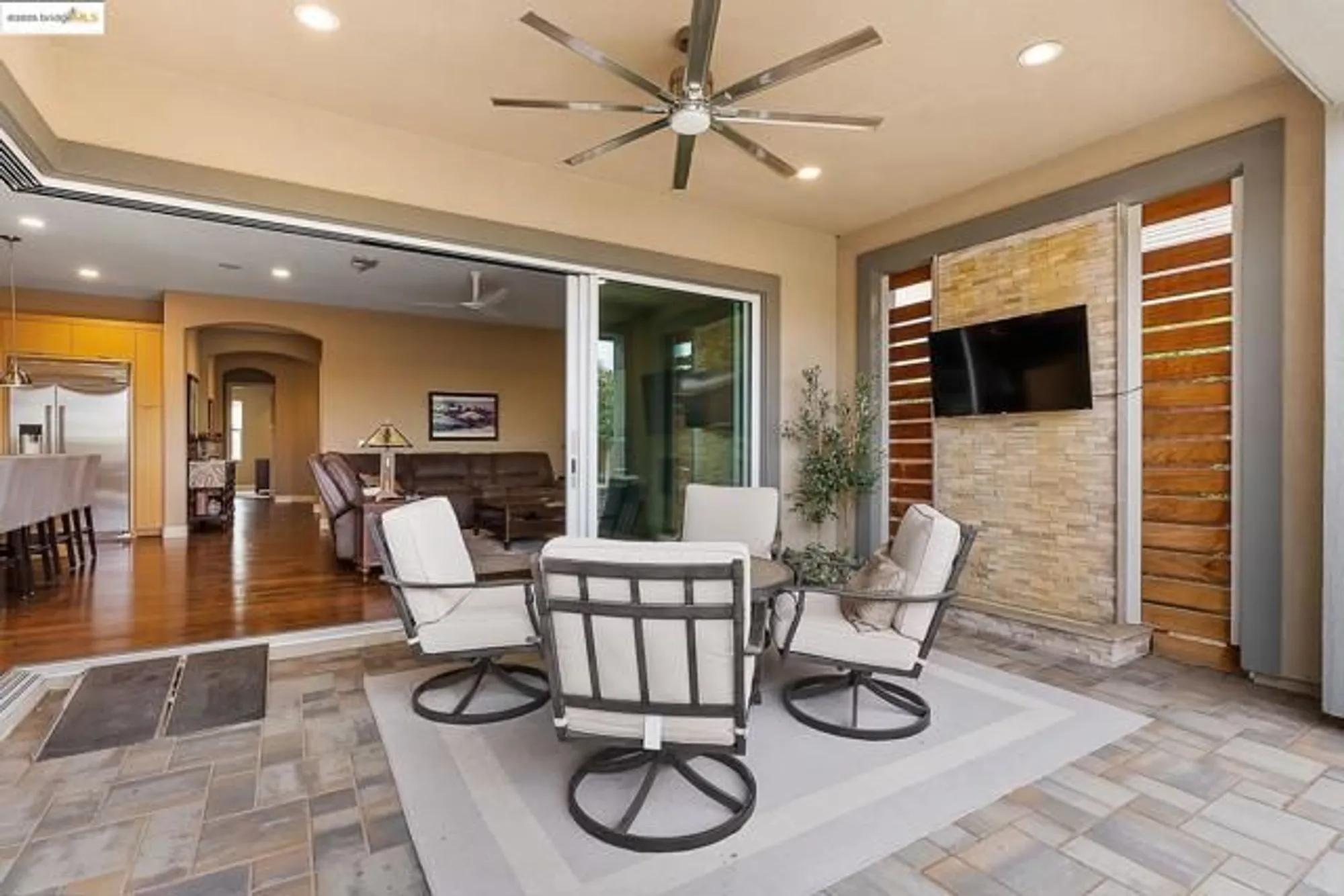 Property Slideshow image 36 of 60 | 1994 corsica way, Brentwood, CA, 94513