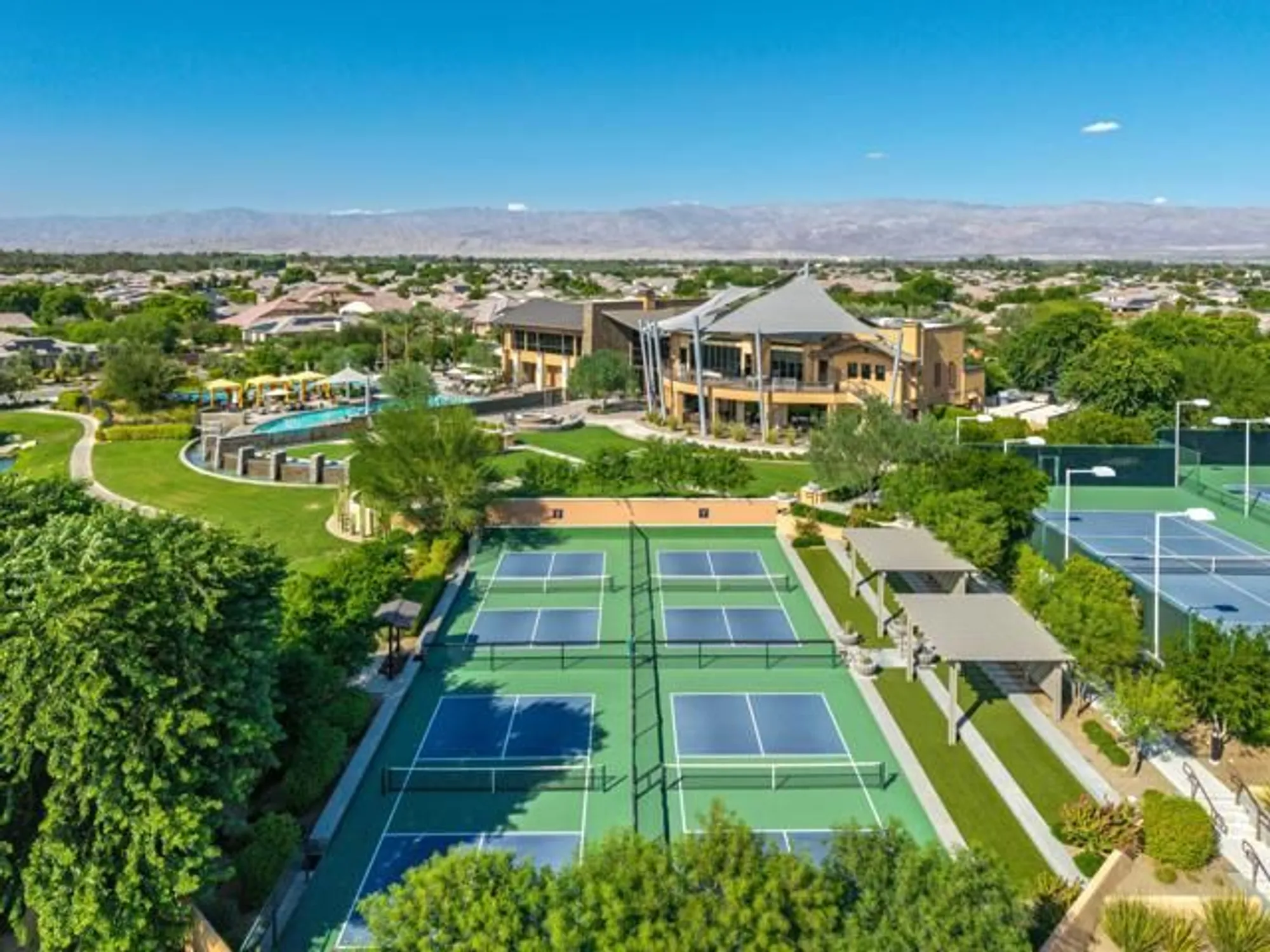 Property Slideshow image 34 of 51 | 82800 kingsboro ln, Indio, CA, 92201