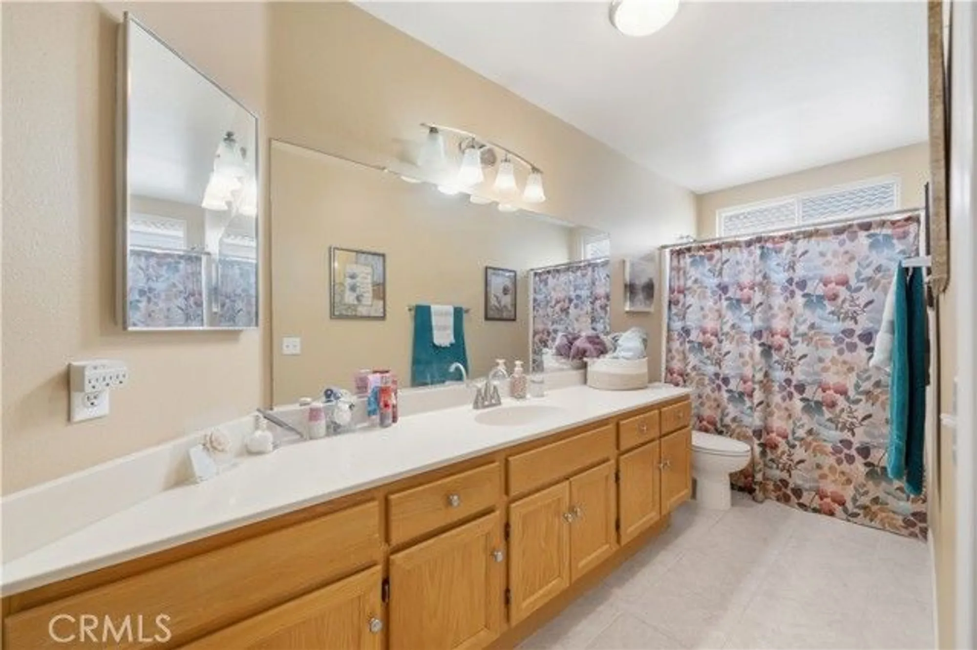 Property Slideshow image 24 of 47 | 24165 corte valente, Murrieta, CA, 92562