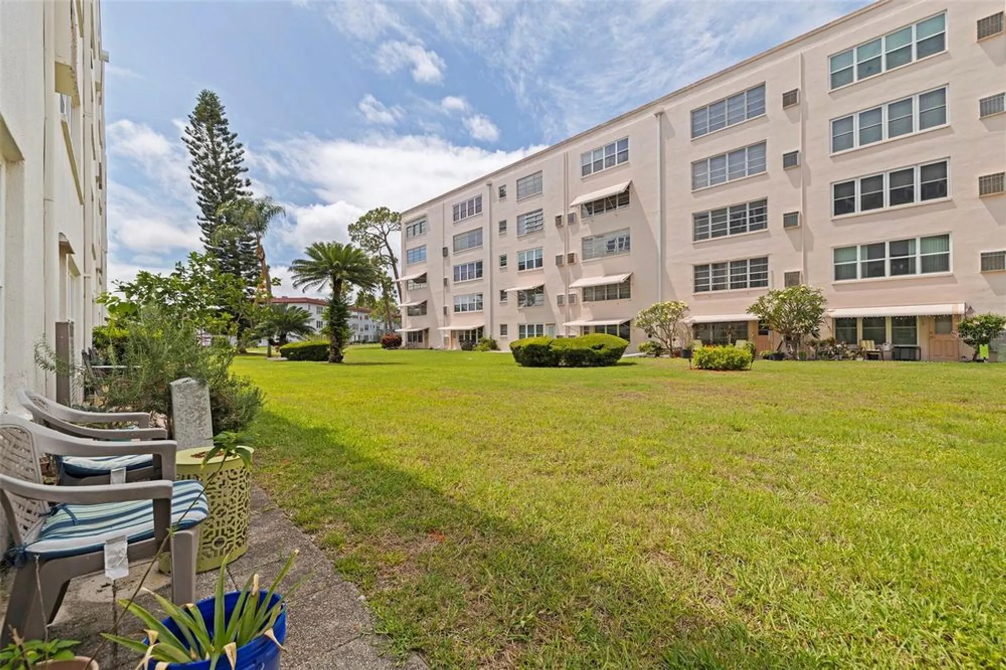 Property Slideshow image 21 of 40 | 5603 80th st n unit 107, Saint Petersburg, FL, 33709