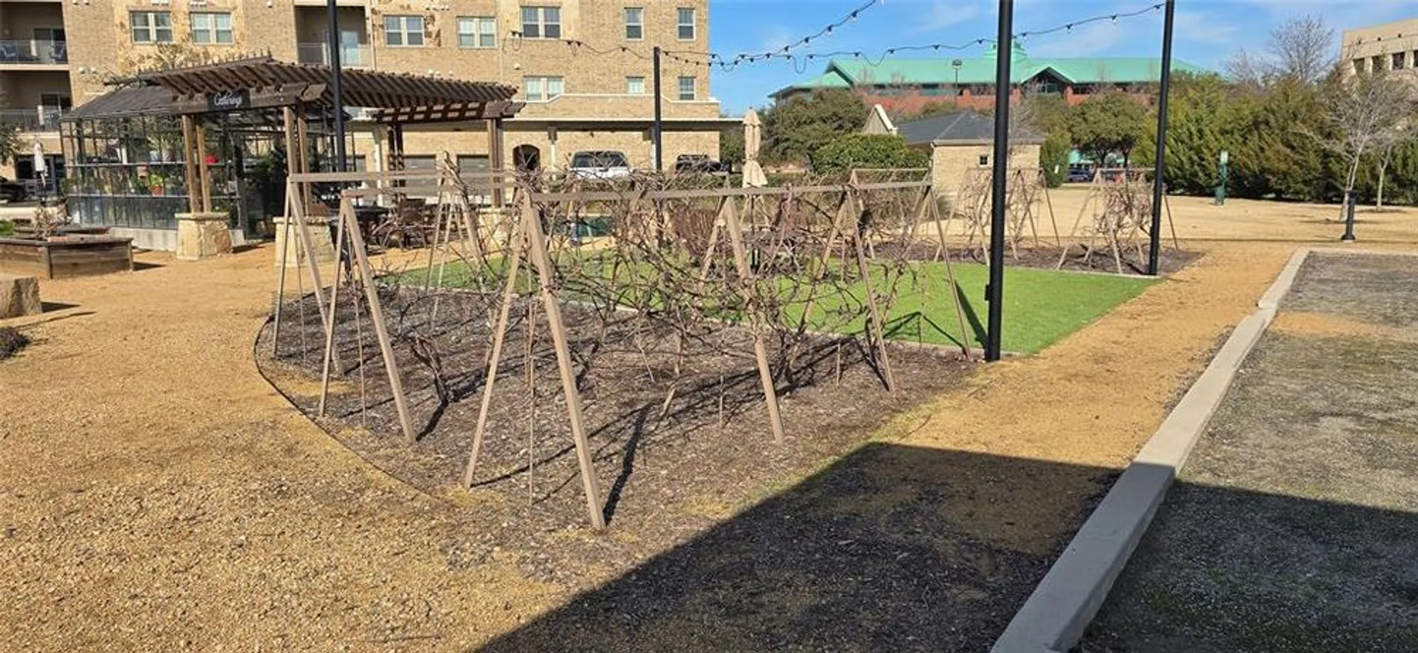 Property Slideshow image 32 of 39 | 1735 wittington pl apt 2305, Dallas, TX, 75234
