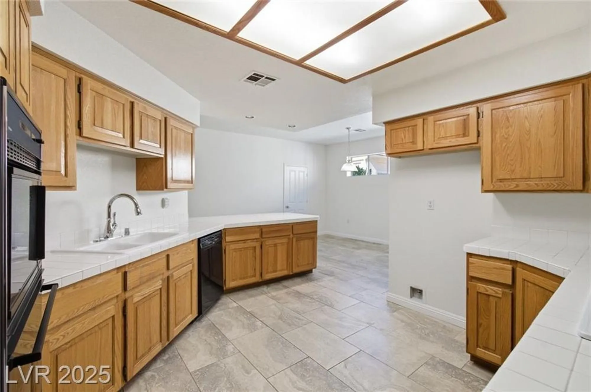 Property Slideshow image 24 of 55 | 429 mill hollow rd, Las Vegas, NV, 89107