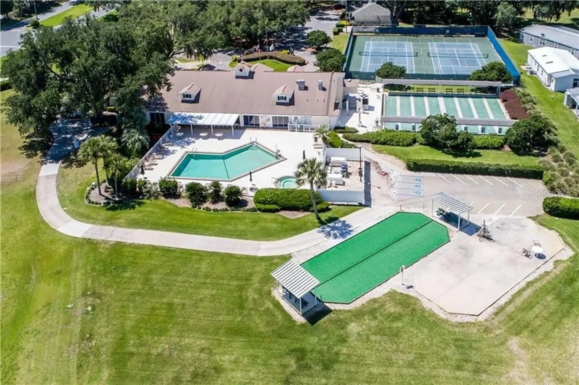 Property Slideshow image 29 of 32 | 738 cottage park ln, Leesburg, FL, 34748