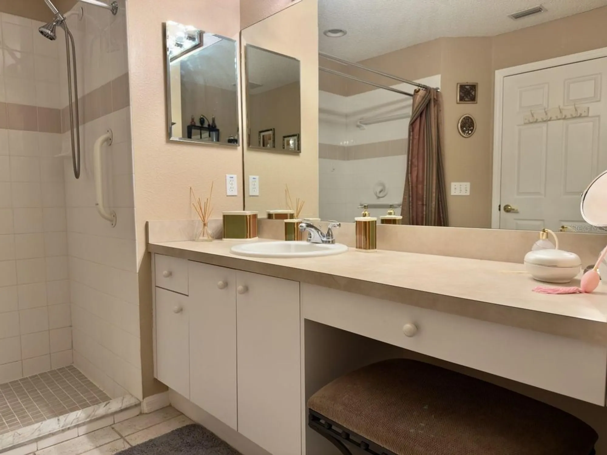 Property Slideshow image 29 of 67 | 18602 bent pine dr, Hudson, FL, 34667