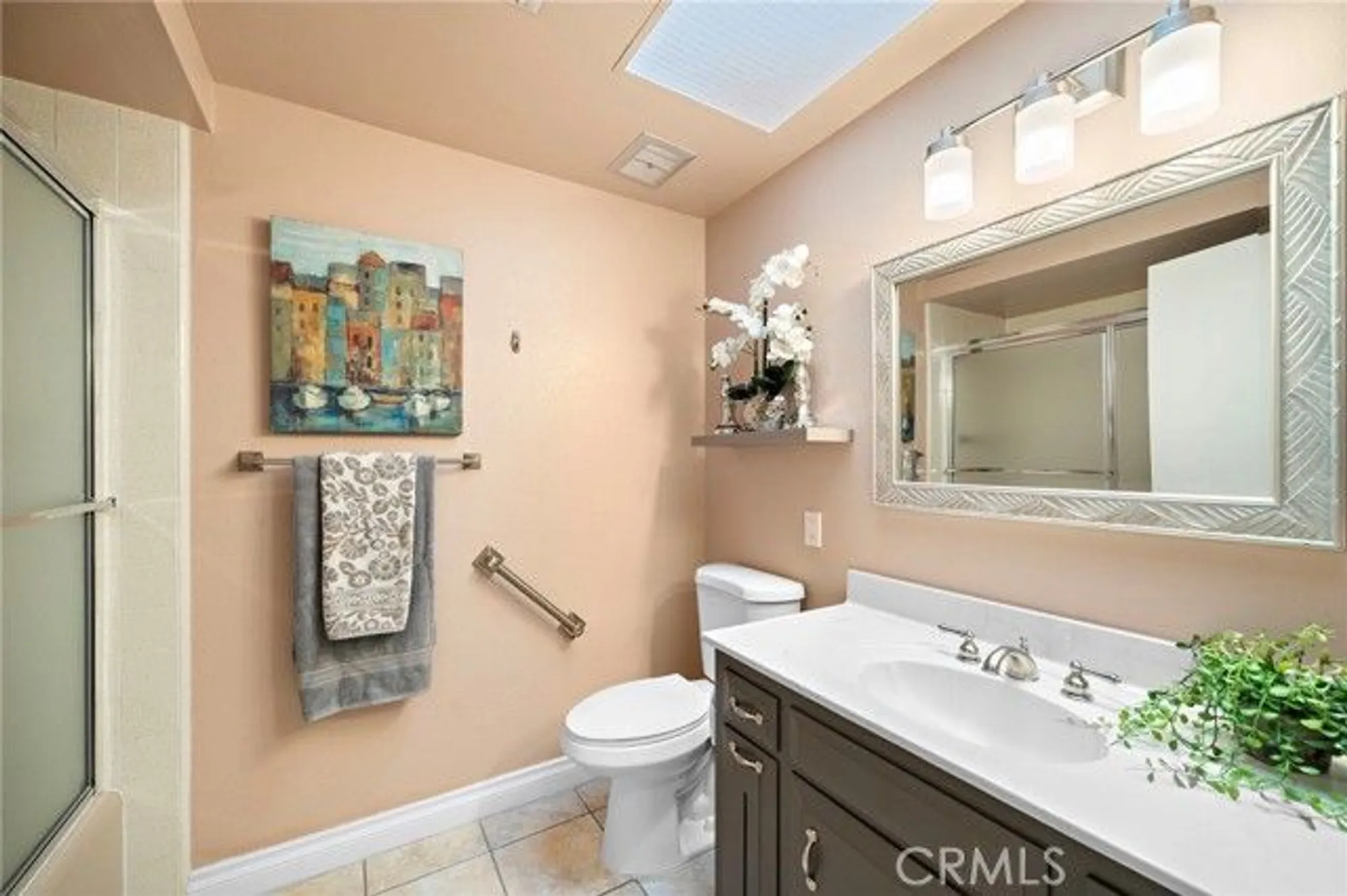 Property Slideshow image 11 of 39 | 669 via mendoza p, Laguna Woods, CA, 92637