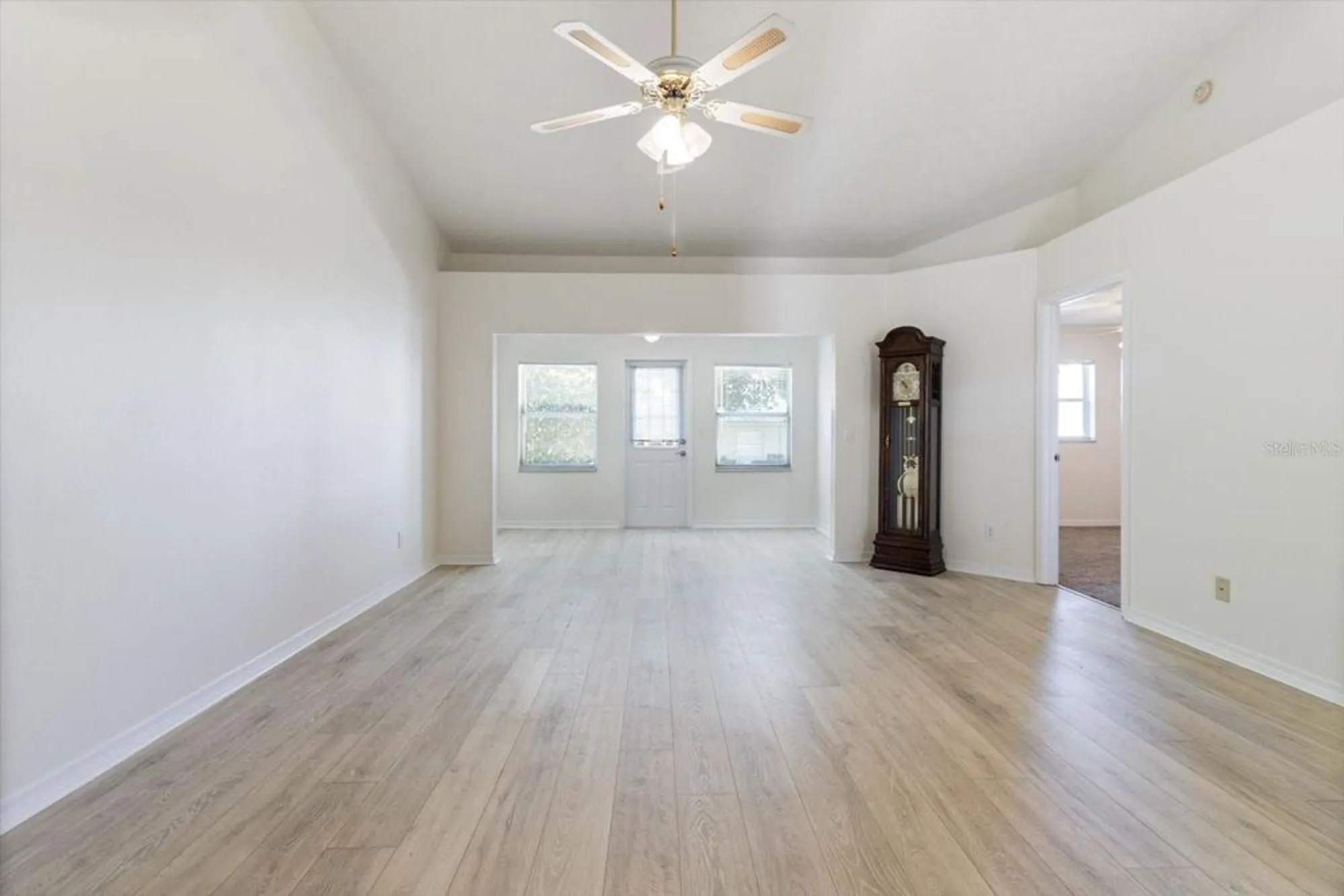 Property Slideshow image 15 of 37 | 820 inverie dr, Inverness, FL, 34453