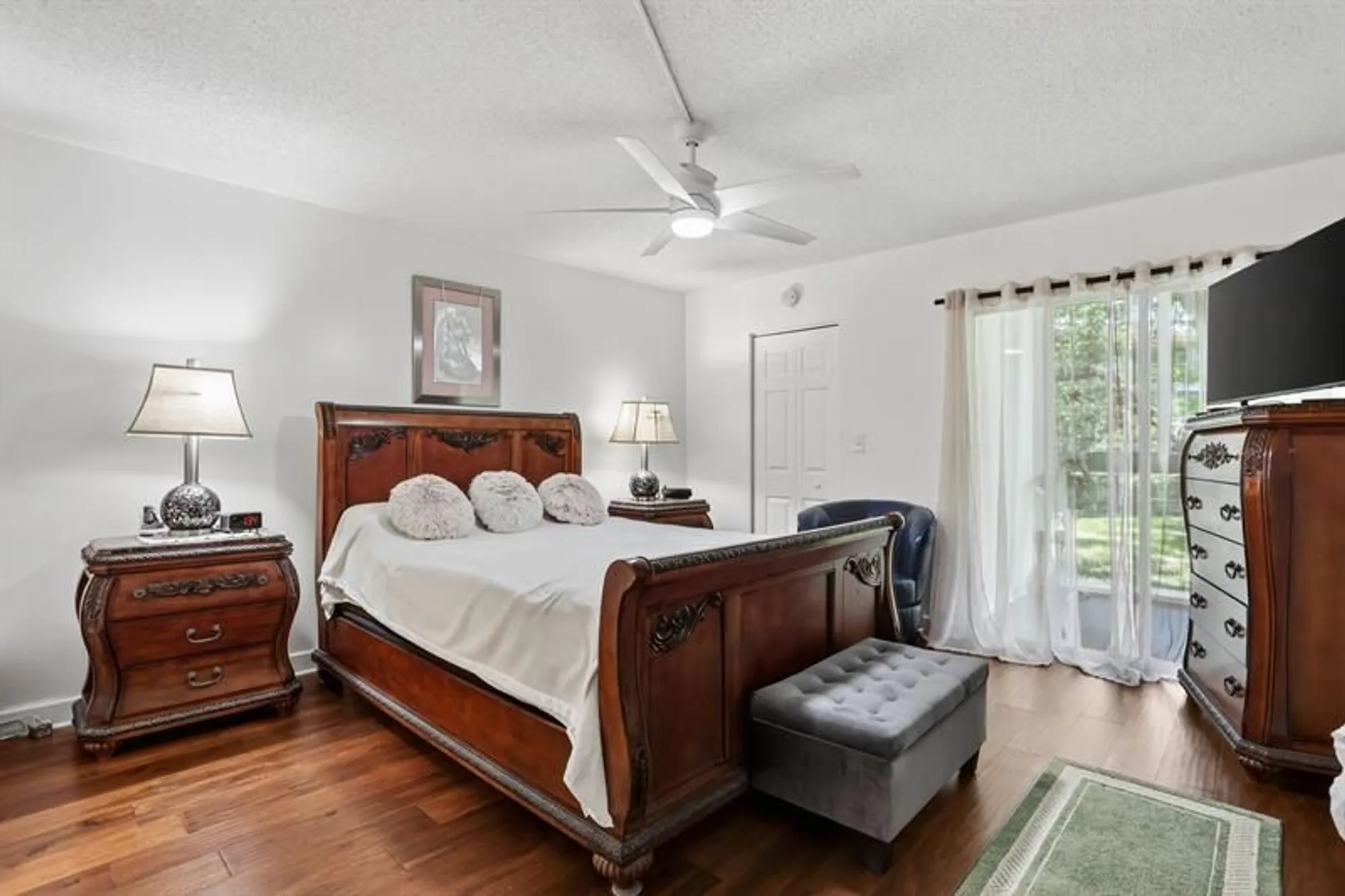 Property Slideshow image 22 of 50 | 2403 antigua cir b2, Coconut Creek, FL, 33066