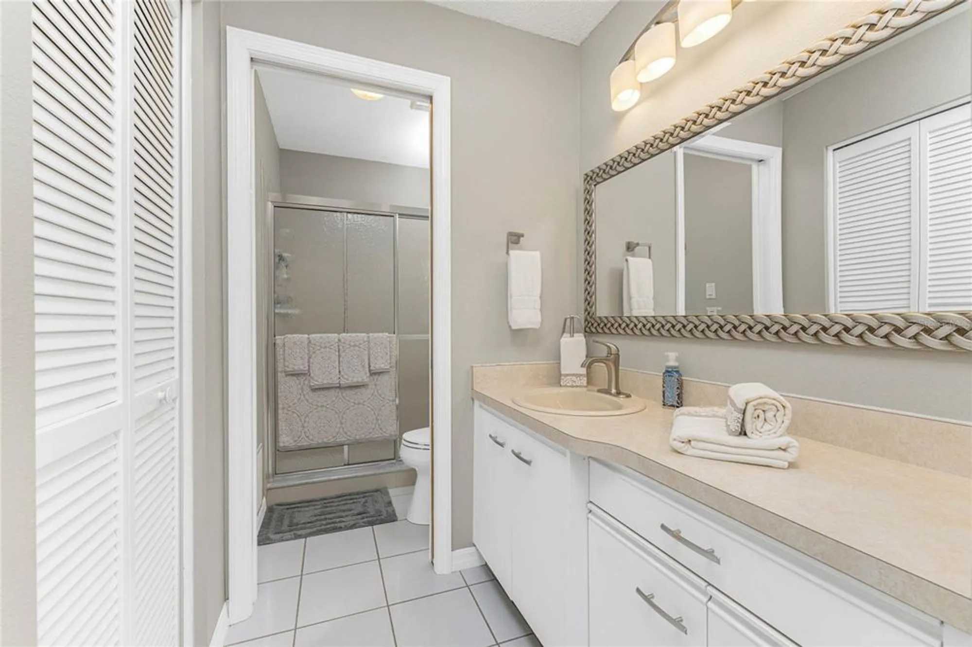 Property Slideshow image 23 of 47 | 607 deerwood ave # 607, Englewood, FL, 34223