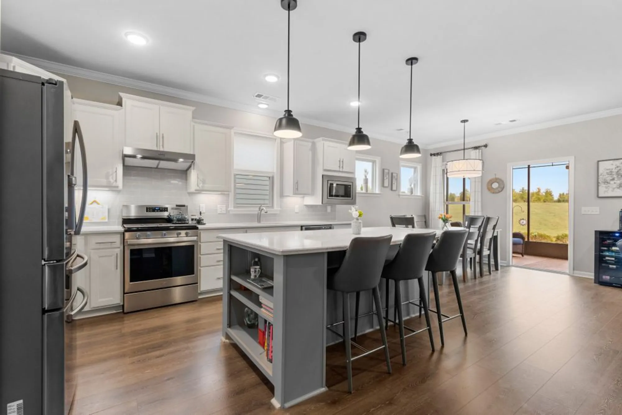 Property Slideshow image 12 of 61 | 1331 madison ln, Spring Hill, TN, 37174