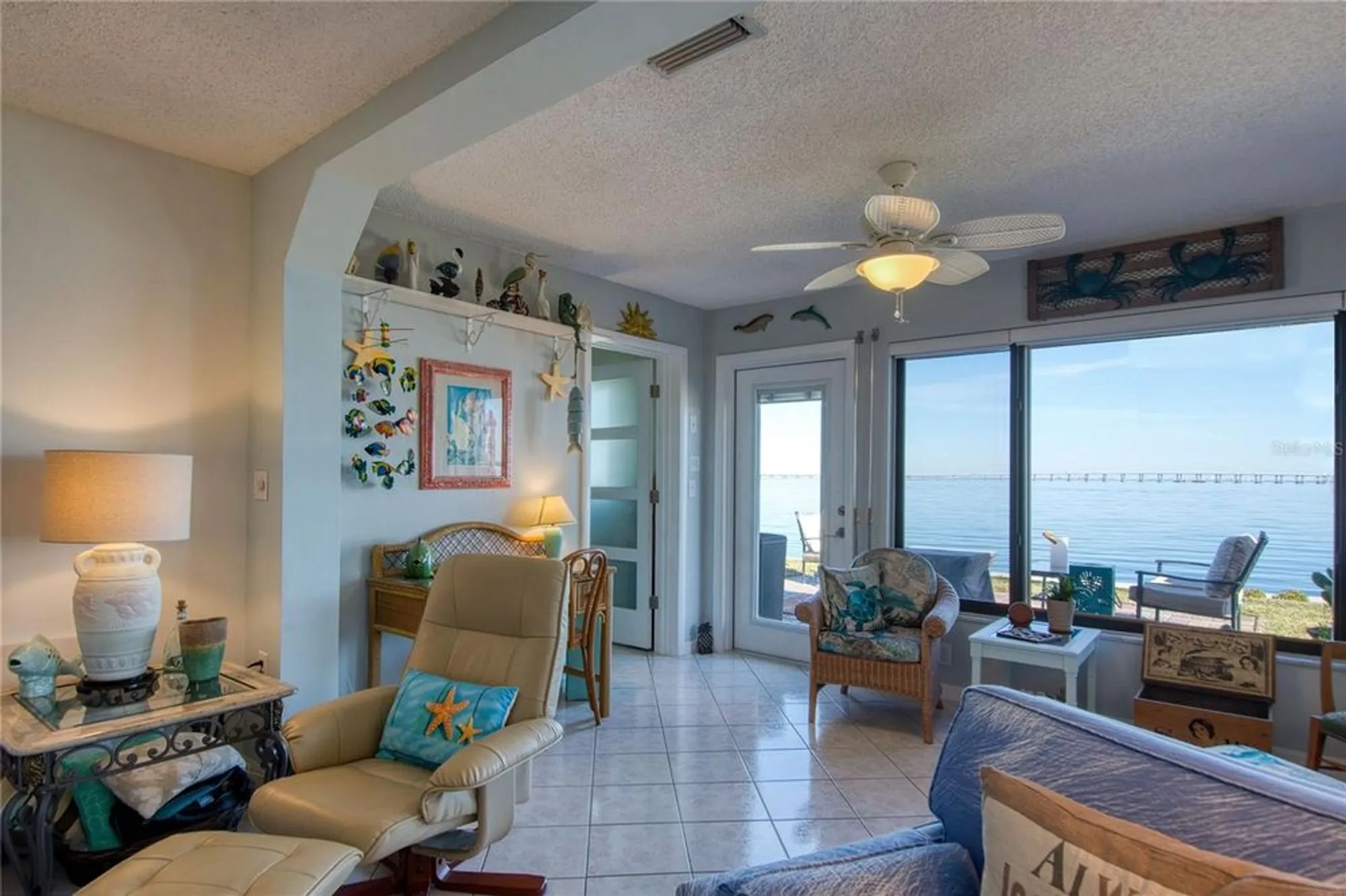 Property Slideshow image 15 of 36 | 19029 us highway 19 n apt 32b, Clearwater, FL, 33764