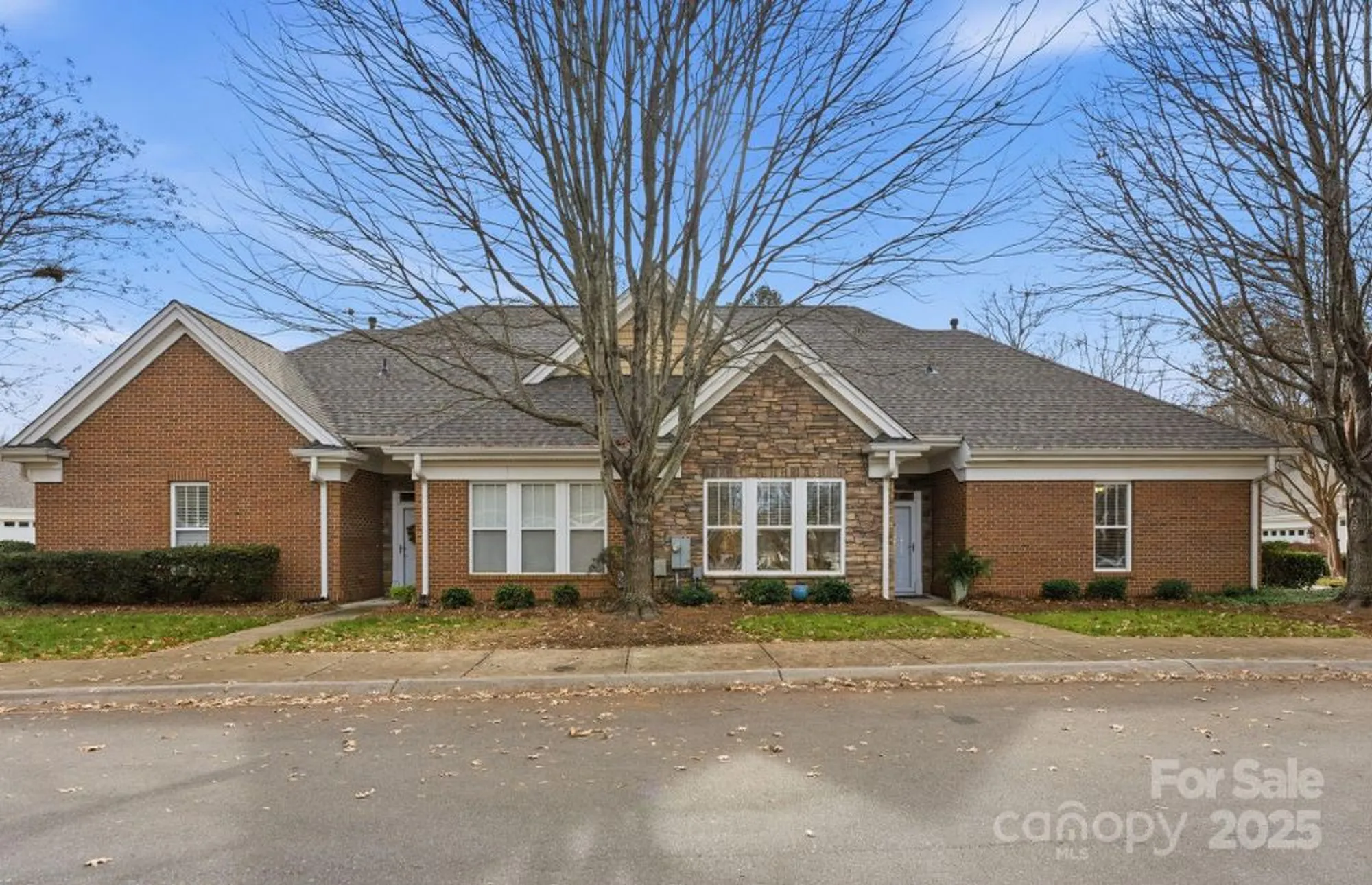 Property Slideshow image 24 of 25 | 10831 casetta dr, Matthews, NC, 28105