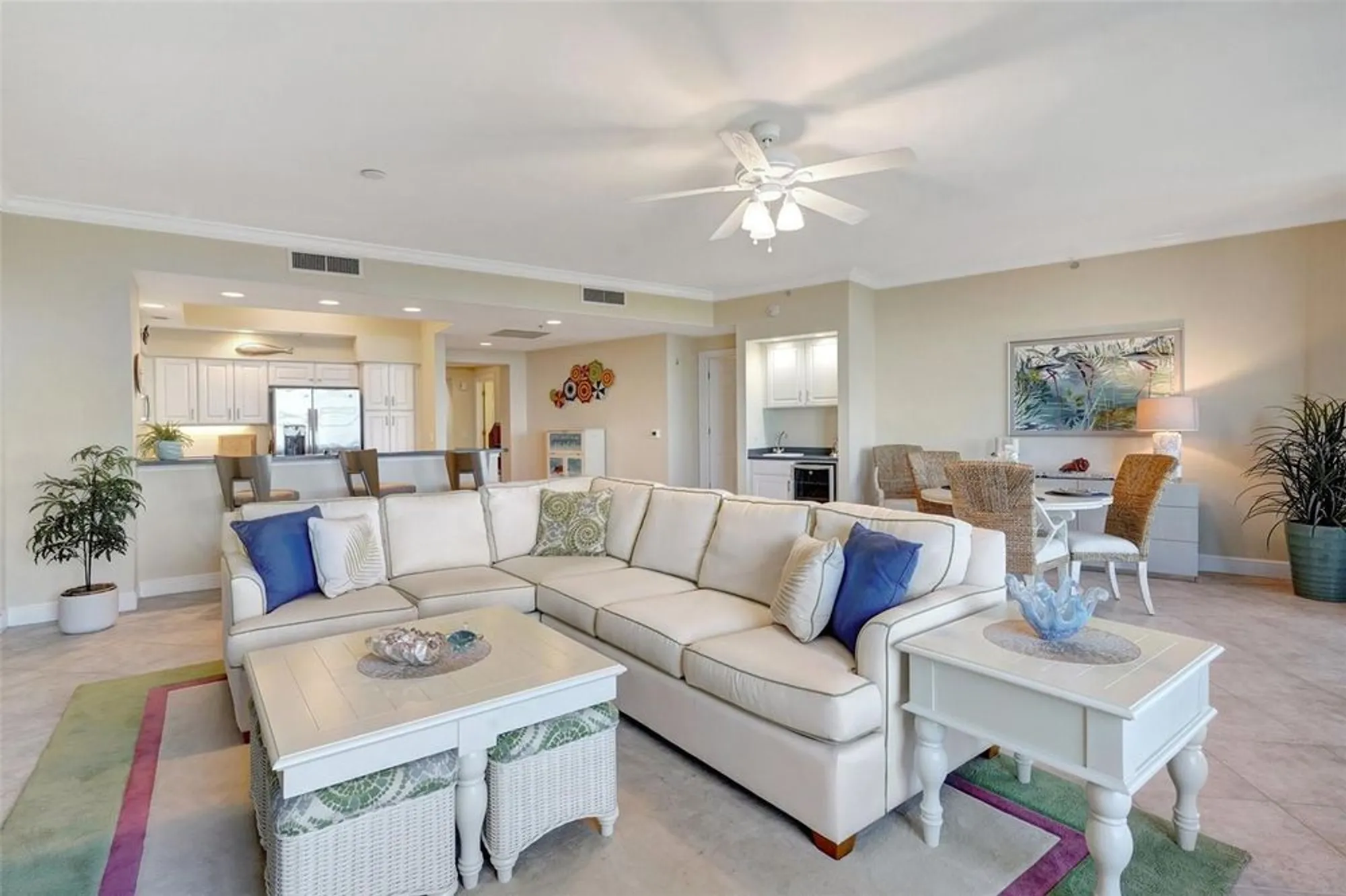 Property Slideshow image 16 of 71 | 3321 sunset key cir 204, Punta Gorda, FL, 33955