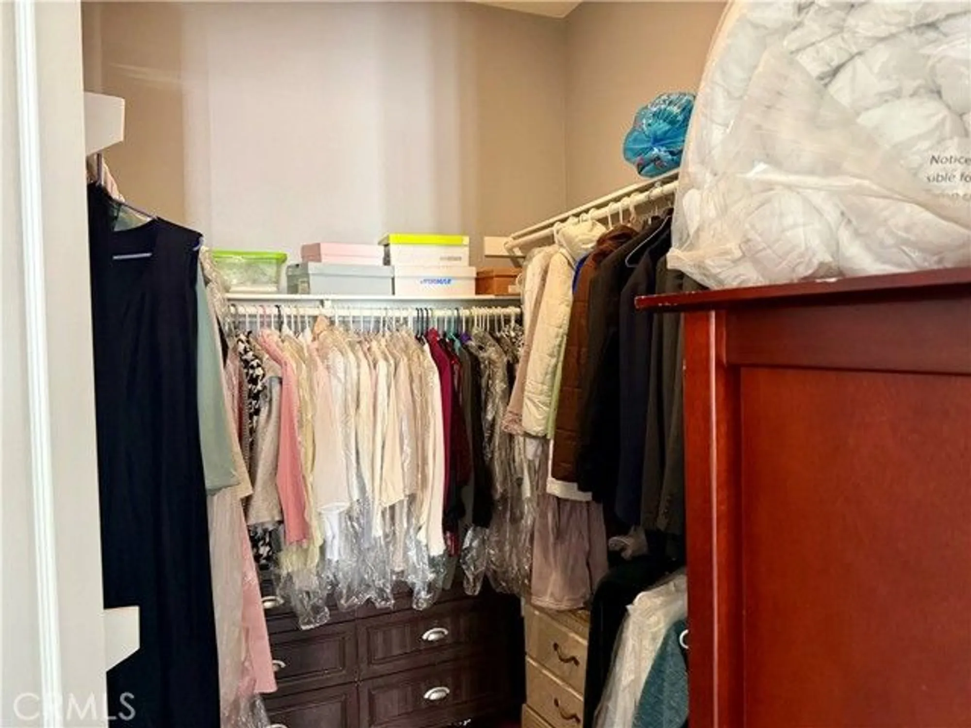 Property Slideshow image 25 of 42 | 10485 nobleton rd, Apple Valley, CA, 92308