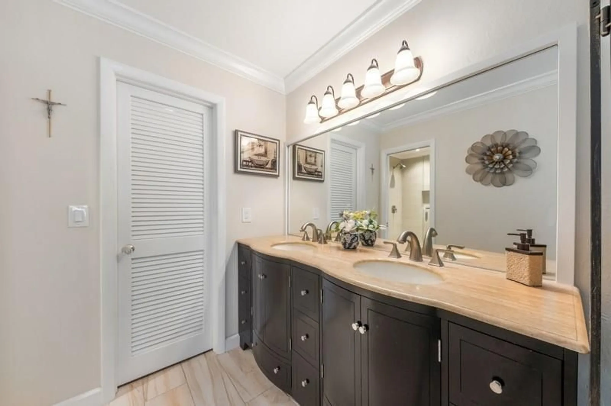 Property Slideshow image 7 of 20 | 13578 via flora e, Delray Beach, FL, 33484