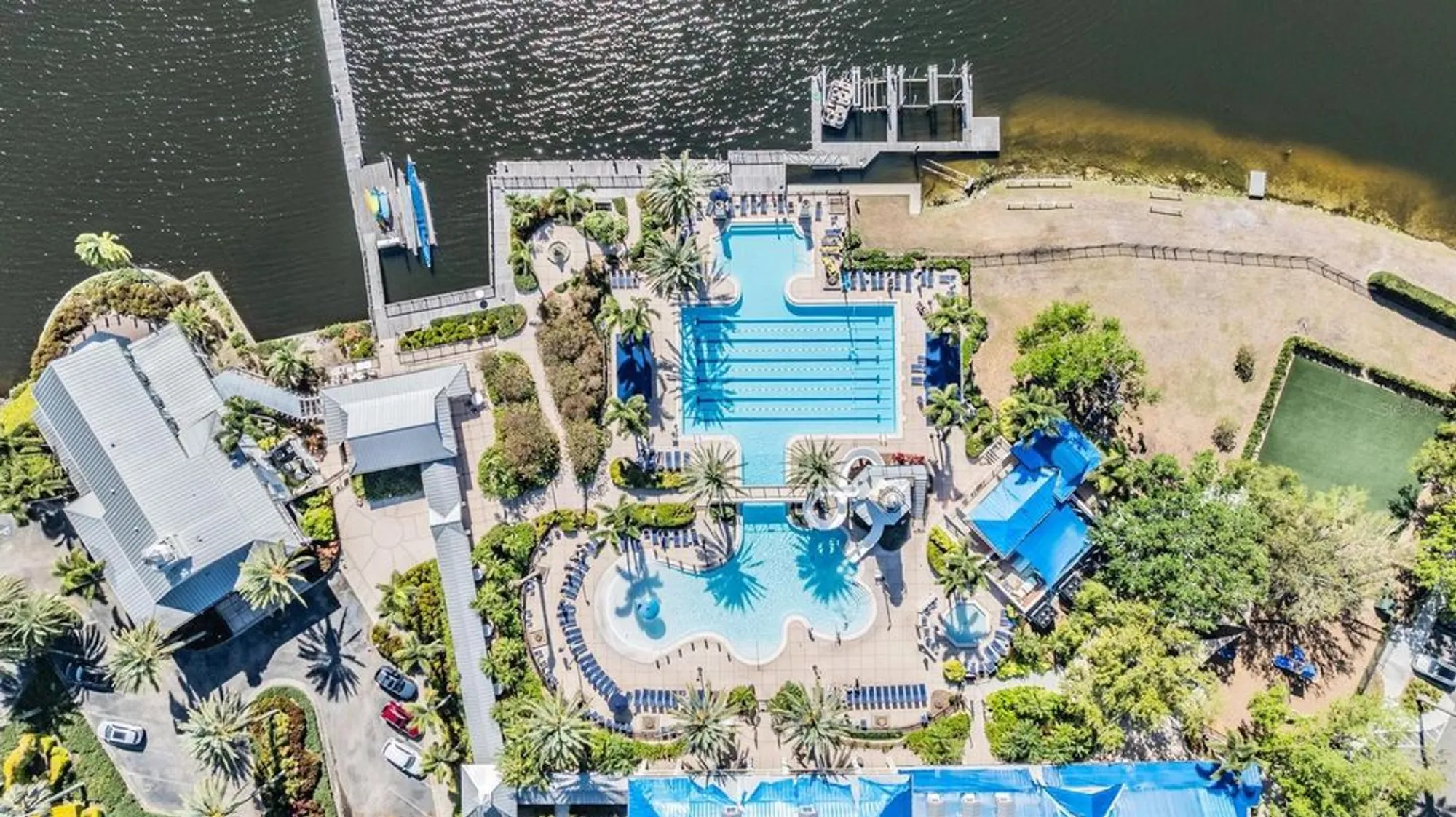 Property Slideshow image 34 of 43 | 218 summerside ct, Apollo Beach, FL, 33572