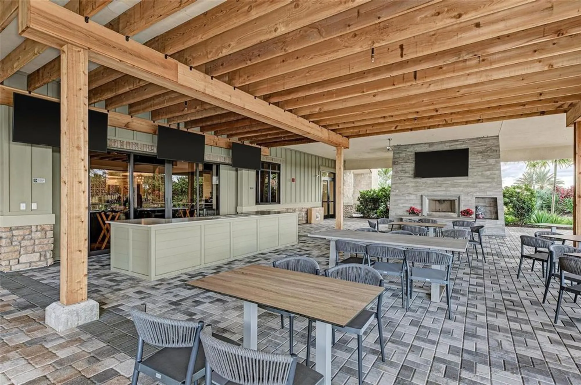 Property Slideshow image 73 of 86 | 5016 savona run, Bradenton, FL, 34211