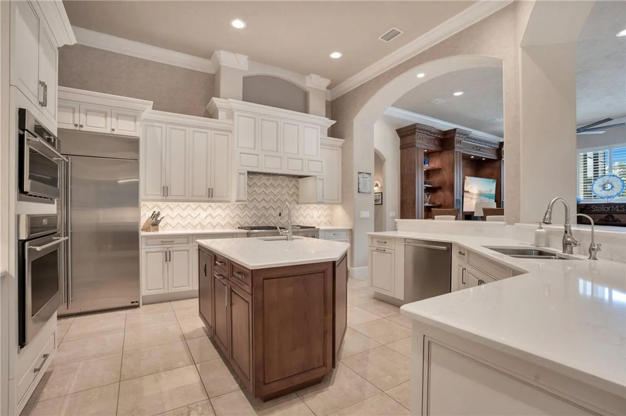 Property Slideshow image 15 of 71 | 1117 oxbridge ln, Ormond Beach, FL, 32174