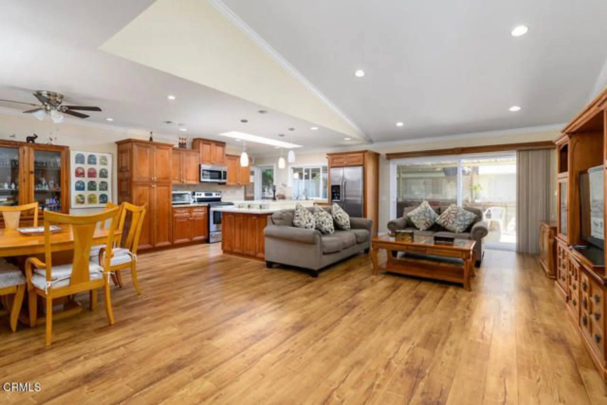 Property Slideshow image 4 of 34 | 17219 village 17, Camarillo, CA, 93012