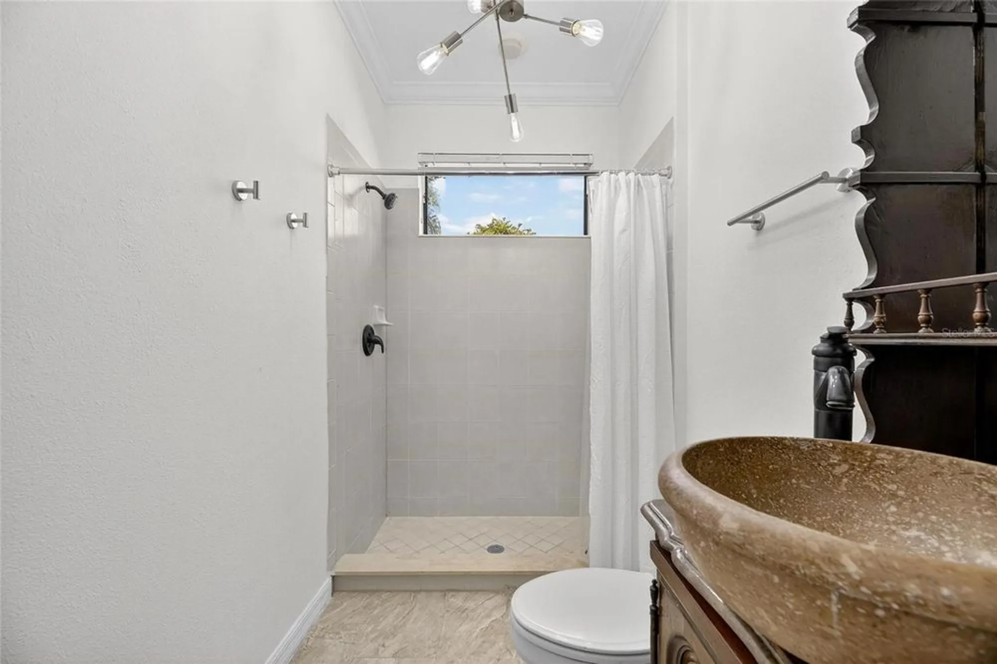 Property Slideshow image 22 of 36 | 329 seneca falls dr, Apollo Beach, FL, 33572