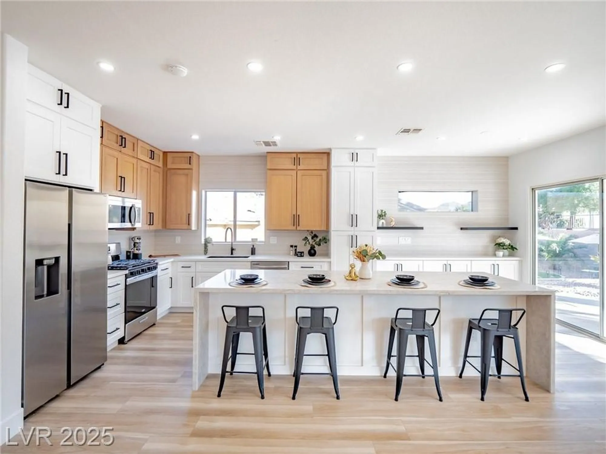 Property Slideshow image 15 of 43 | 2537 terrytown ave, Henderson, NV, 89052