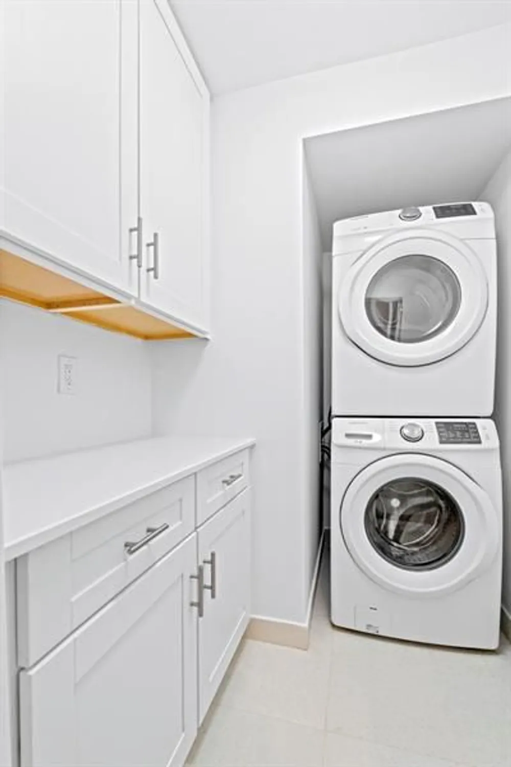 Property Slideshow image 26 of 48 | 8020 eastlake dr # 11a, Boca Raton, FL, 33433