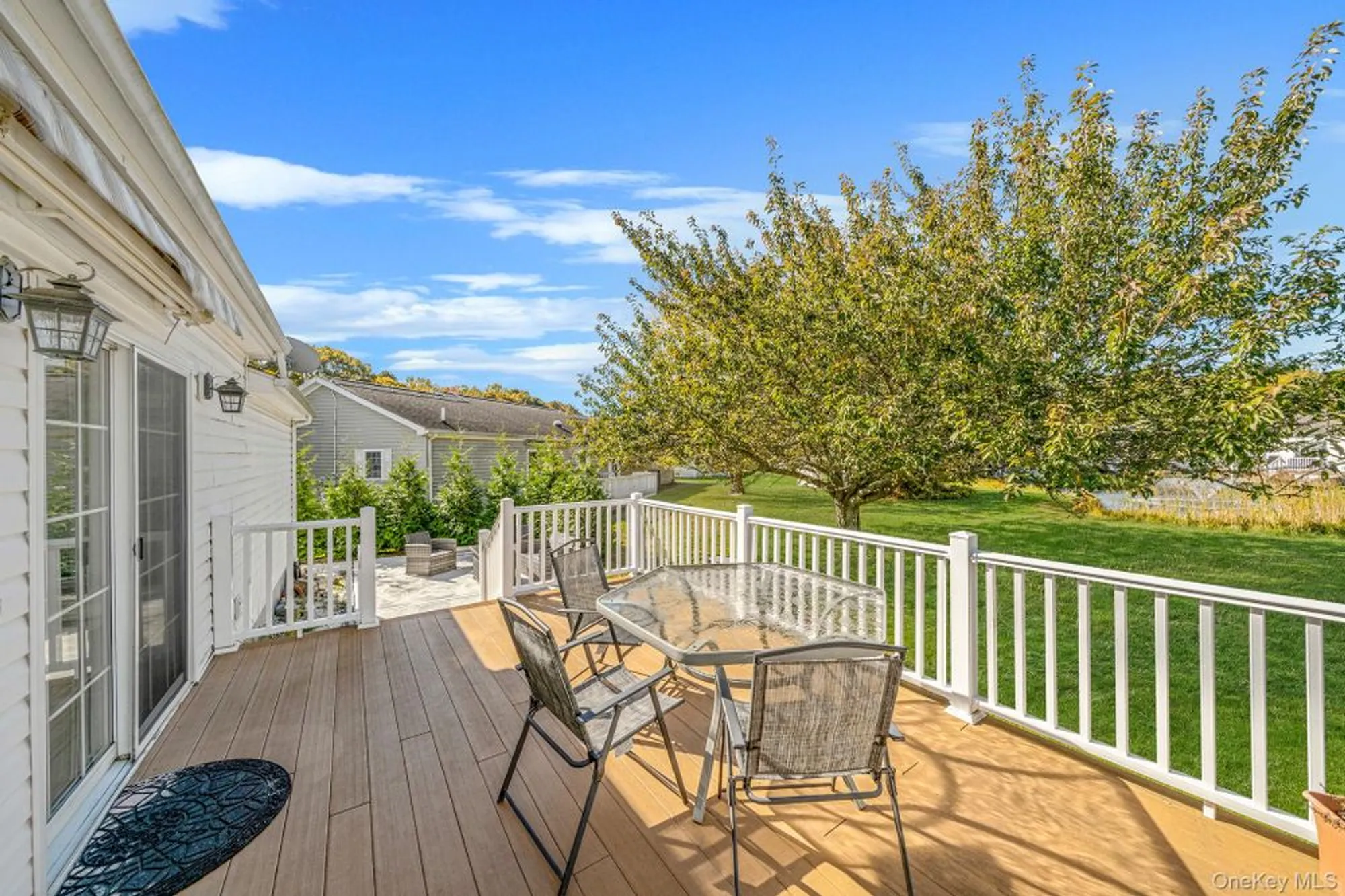 Property Slideshow image 5 of 48 | 1407 middle rd unit 258, Calverton, NY, 11933