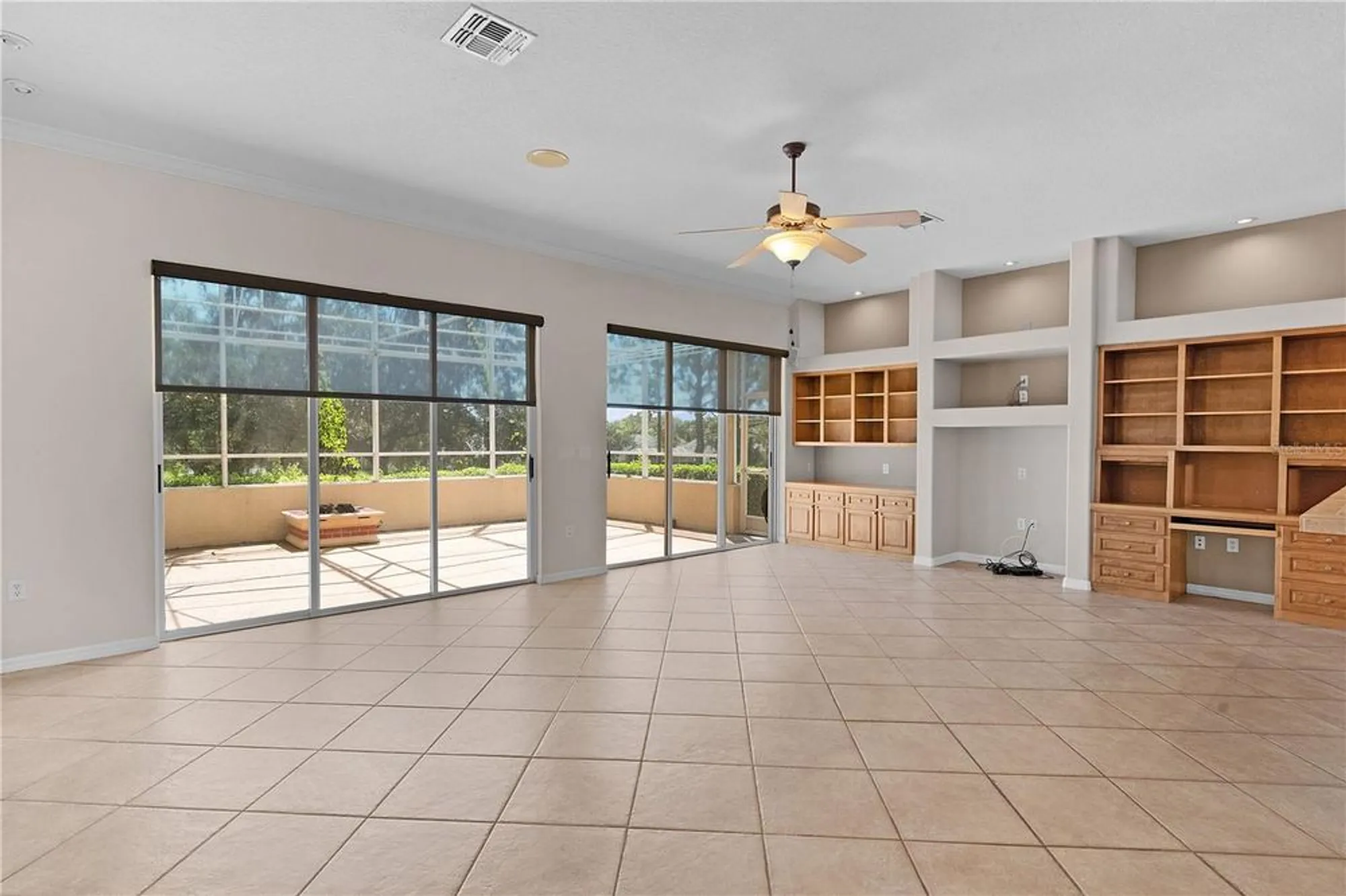 Property Slideshow image 9 of 59 | 1083 mesa verde ct, Clermont, FL, 34711