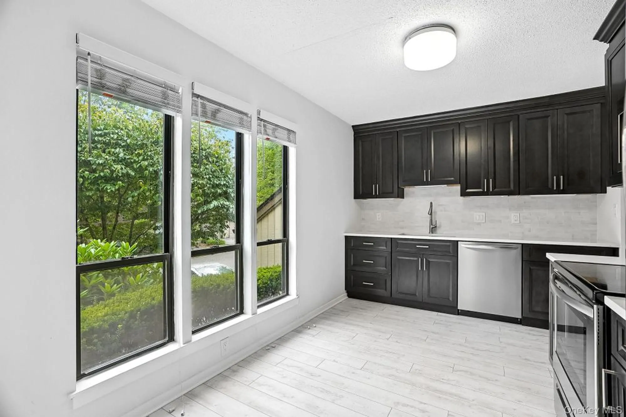 Property Slideshow image 9 of 29 | 972 heritage hls c, Somers, NY, 10589