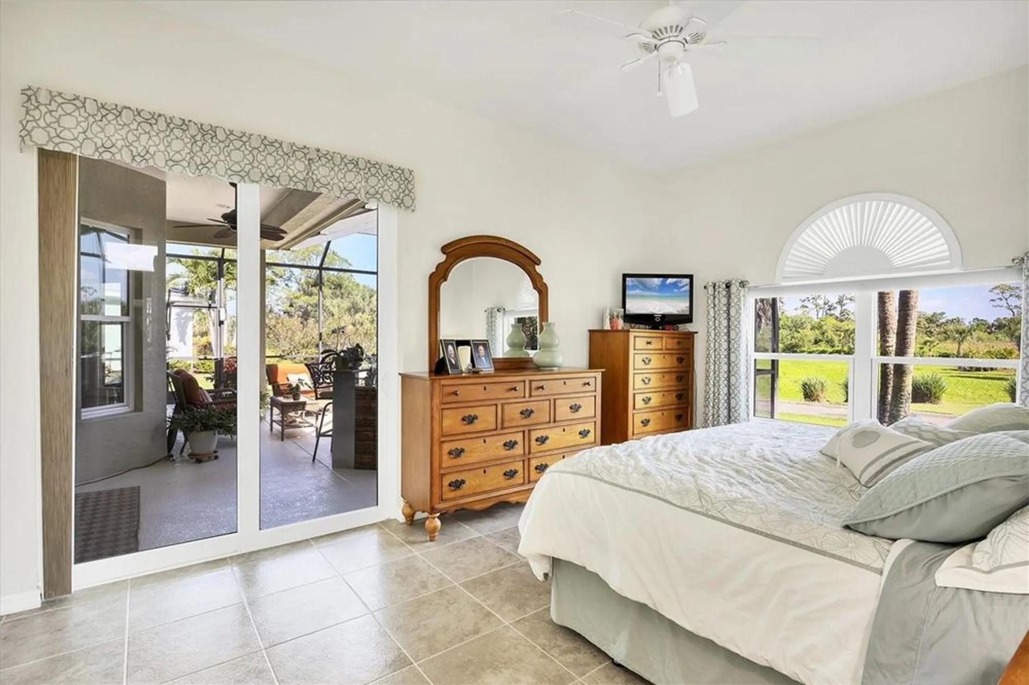 Property Slideshow image 20 of 70 | 3337 pine shadow cir, North Port, FL, 34287