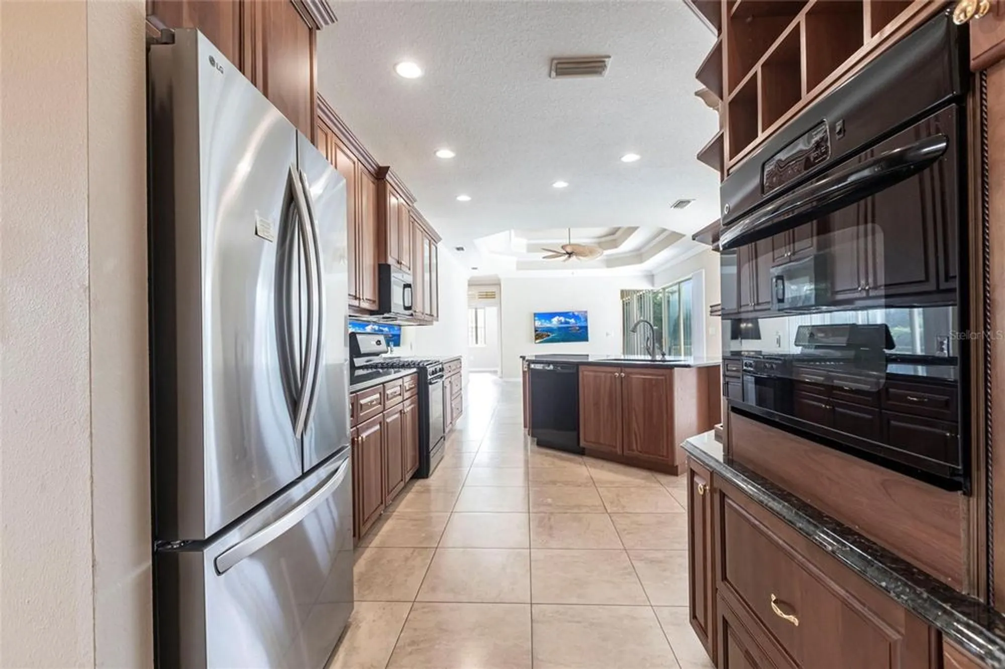 Property Slideshow image 18 of 51 | 7211 treymore ct, Sarasota, FL, 34243