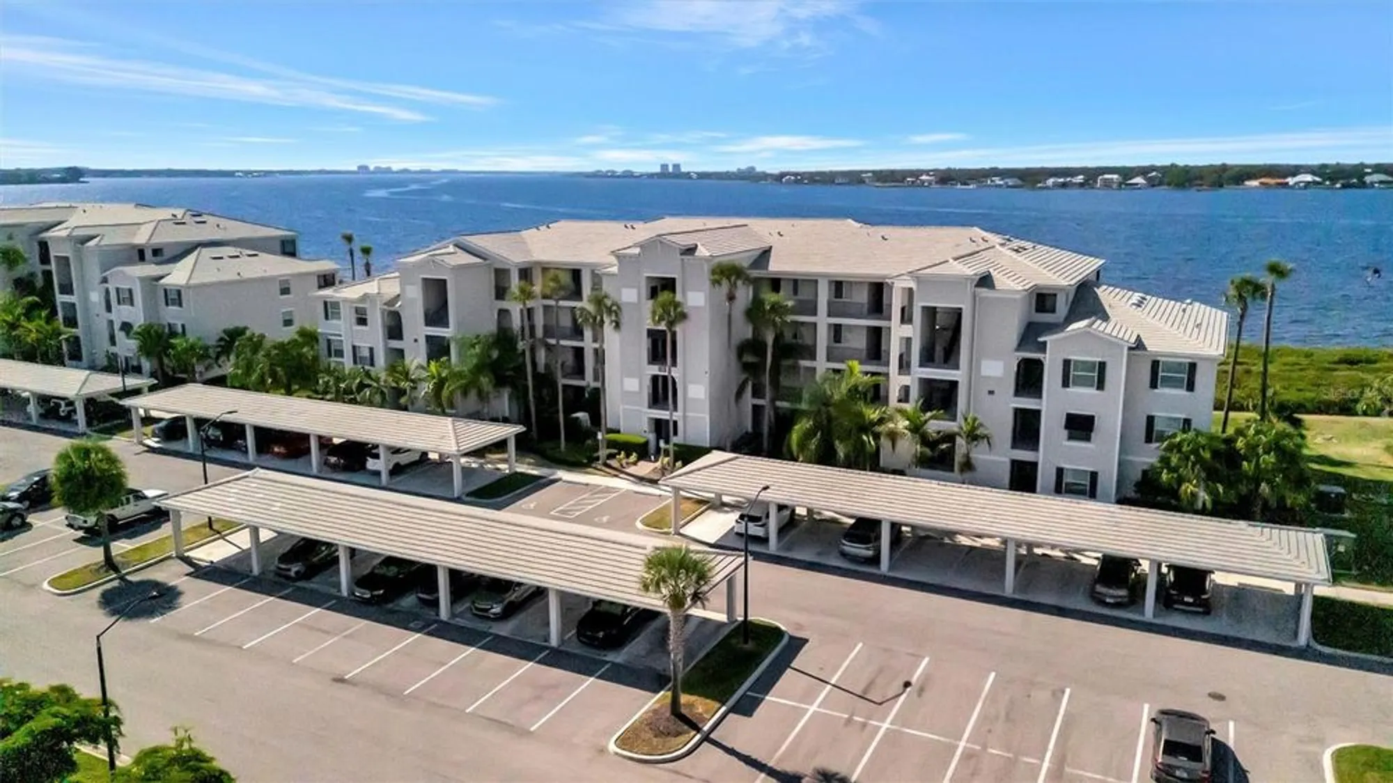 Property Slideshow image 41 of 67 | 1020 tidewater shores loop 405, Bradenton, FL, 34208