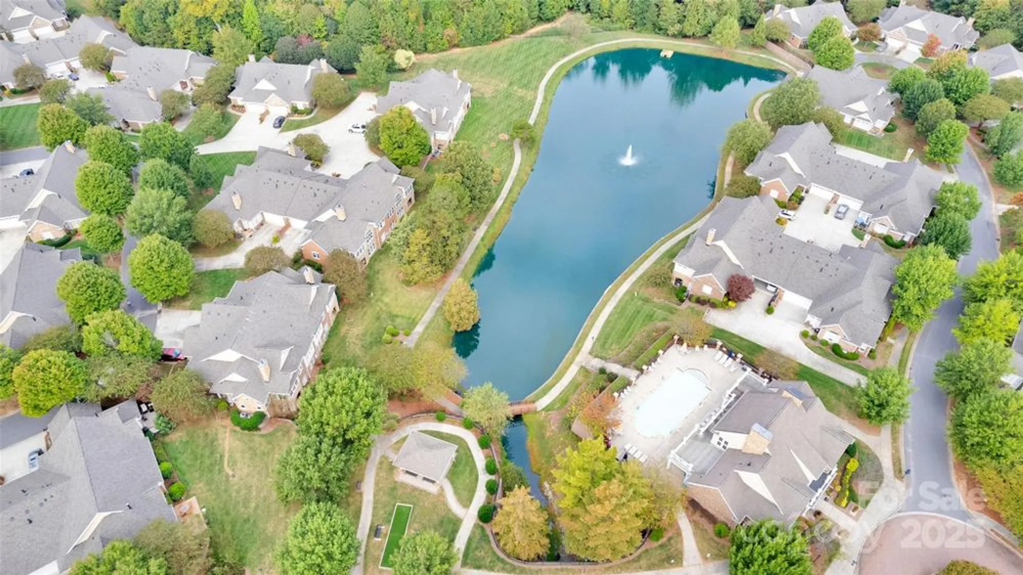 Property Slideshow image 39 of 46 | 2742 circa dr, Matthews, NC, 28105