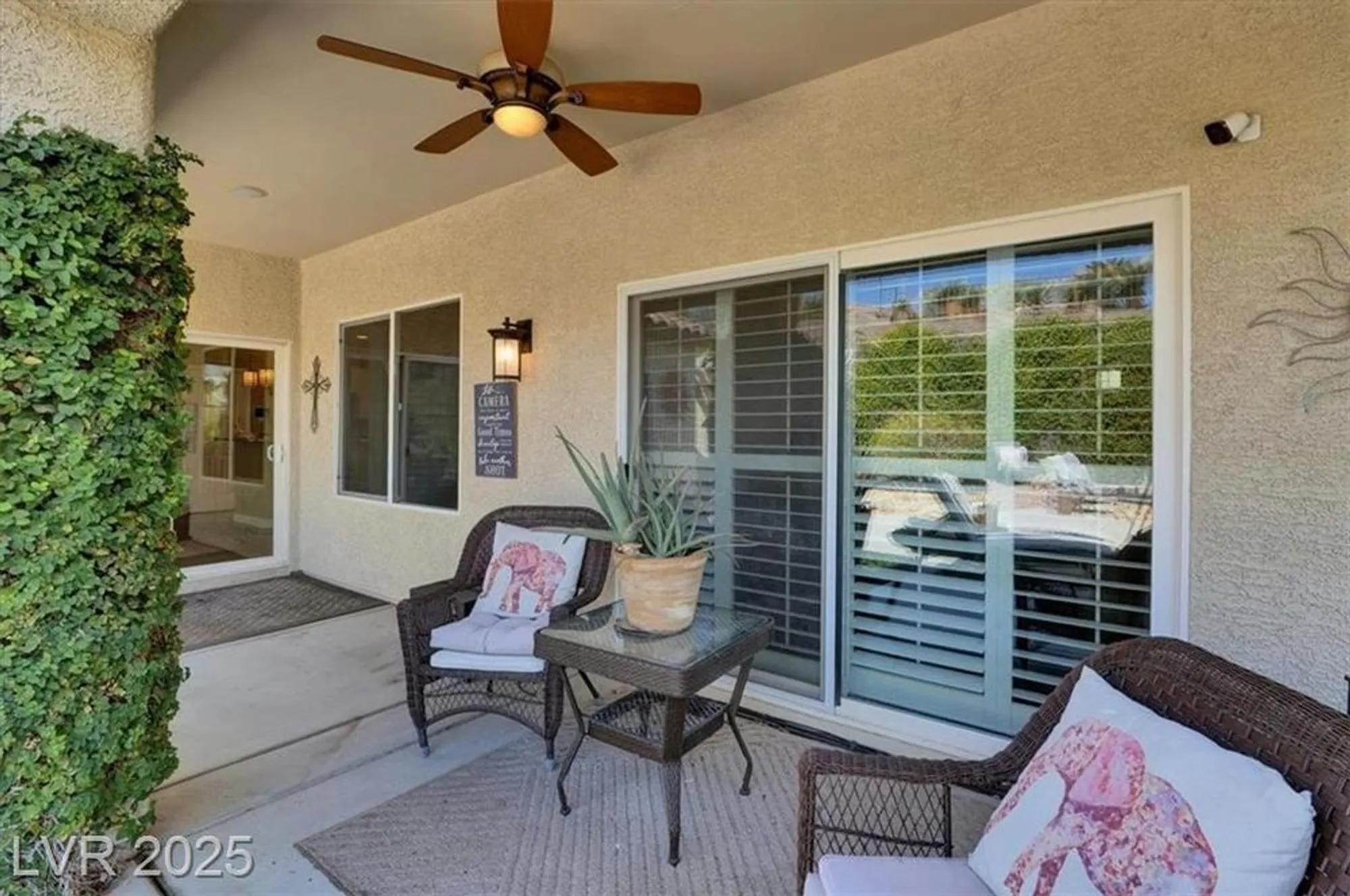 Property Slideshow image 28 of 68 | 3048 brownbirds nest dr, Henderson, NV, 89052
