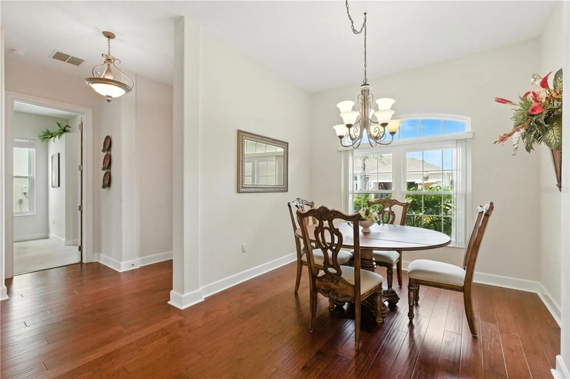Property Slideshow image 8 of 57 | 457 golf vista cir, Davenport, FL, 33837