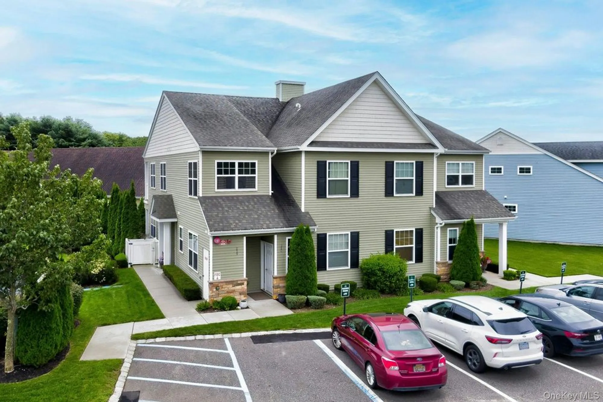 Property Slideshow image 21 of 40 | 279 augusta dr, Medford, NY, 11763