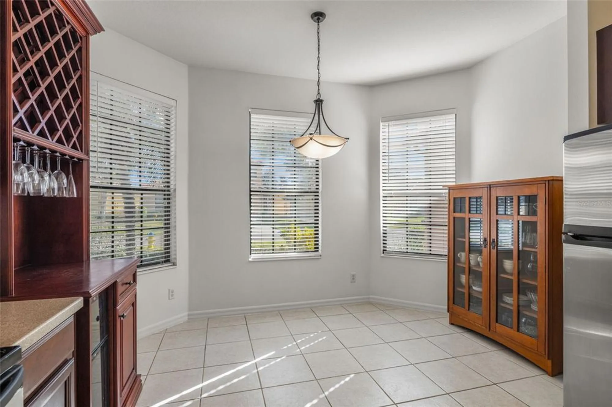 Property Slideshow image 13 of 54 | 5808 hidden falls ln, Apollo Beach, FL, 33572