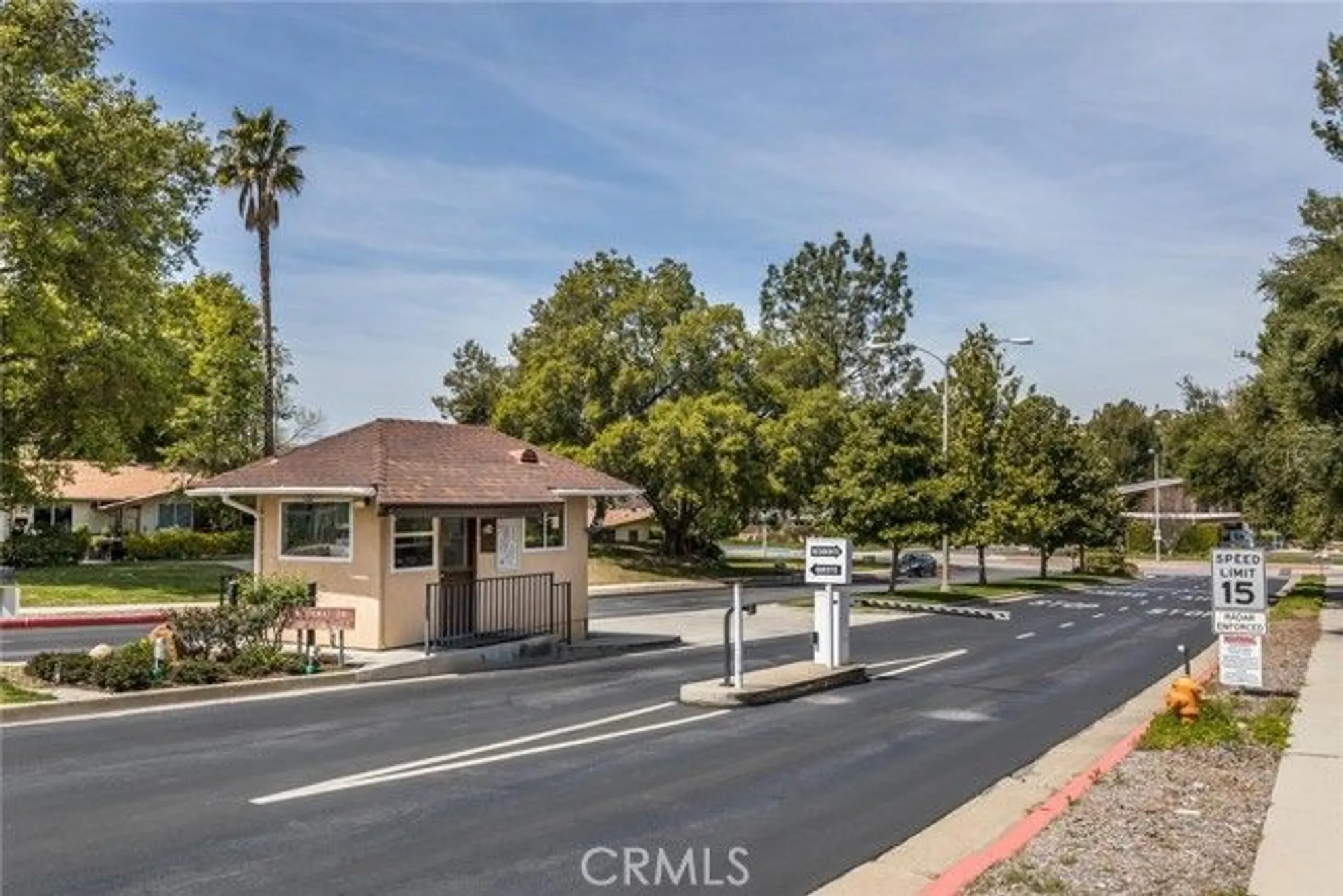 Property Slideshow image 24 of 35 | 19124 avenue of the oaks a, Newhall, CA, 91321