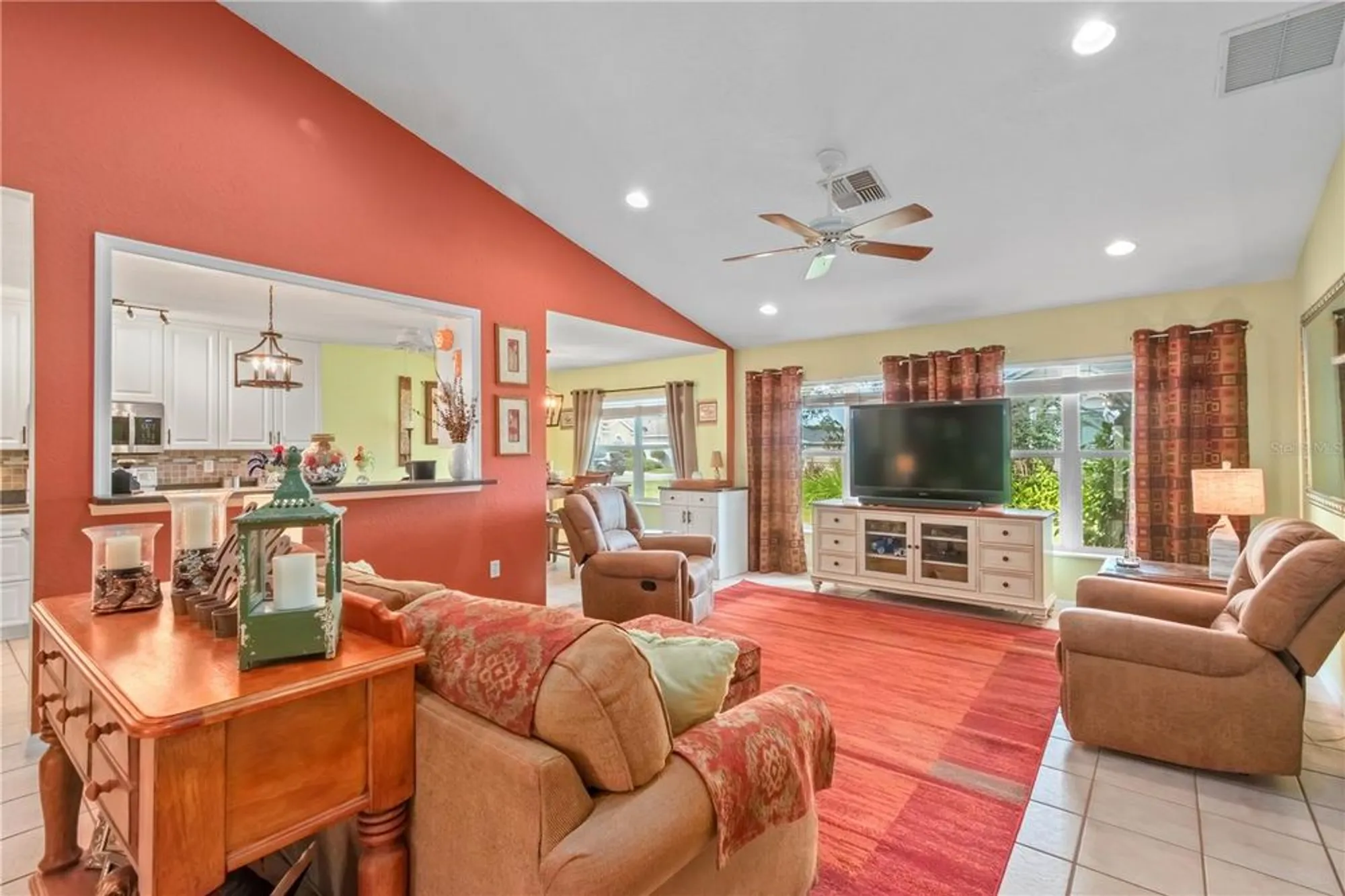 Property Slideshow image 8 of 44 | 11233 sw 73rd cir, Ocala, FL, 34476