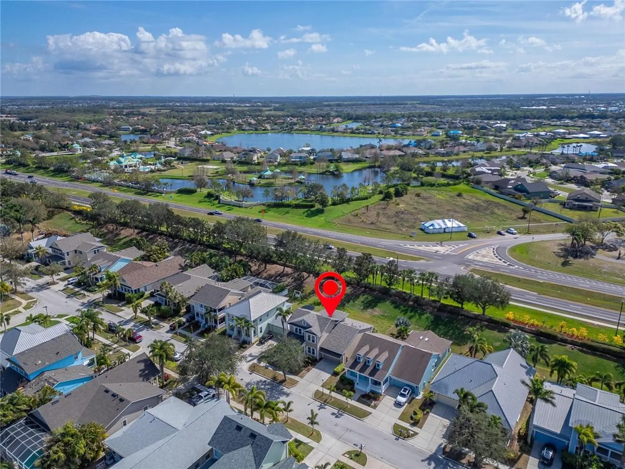 Property Slideshow image 87 of 100 | 410 manns harbor dr, Apollo Beach, FL, 33572