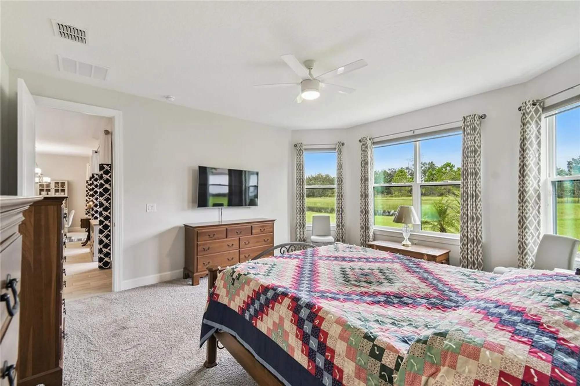 Property Slideshow image 24 of 69 | 561 lago matisse st, Kissimmee, FL, 34759